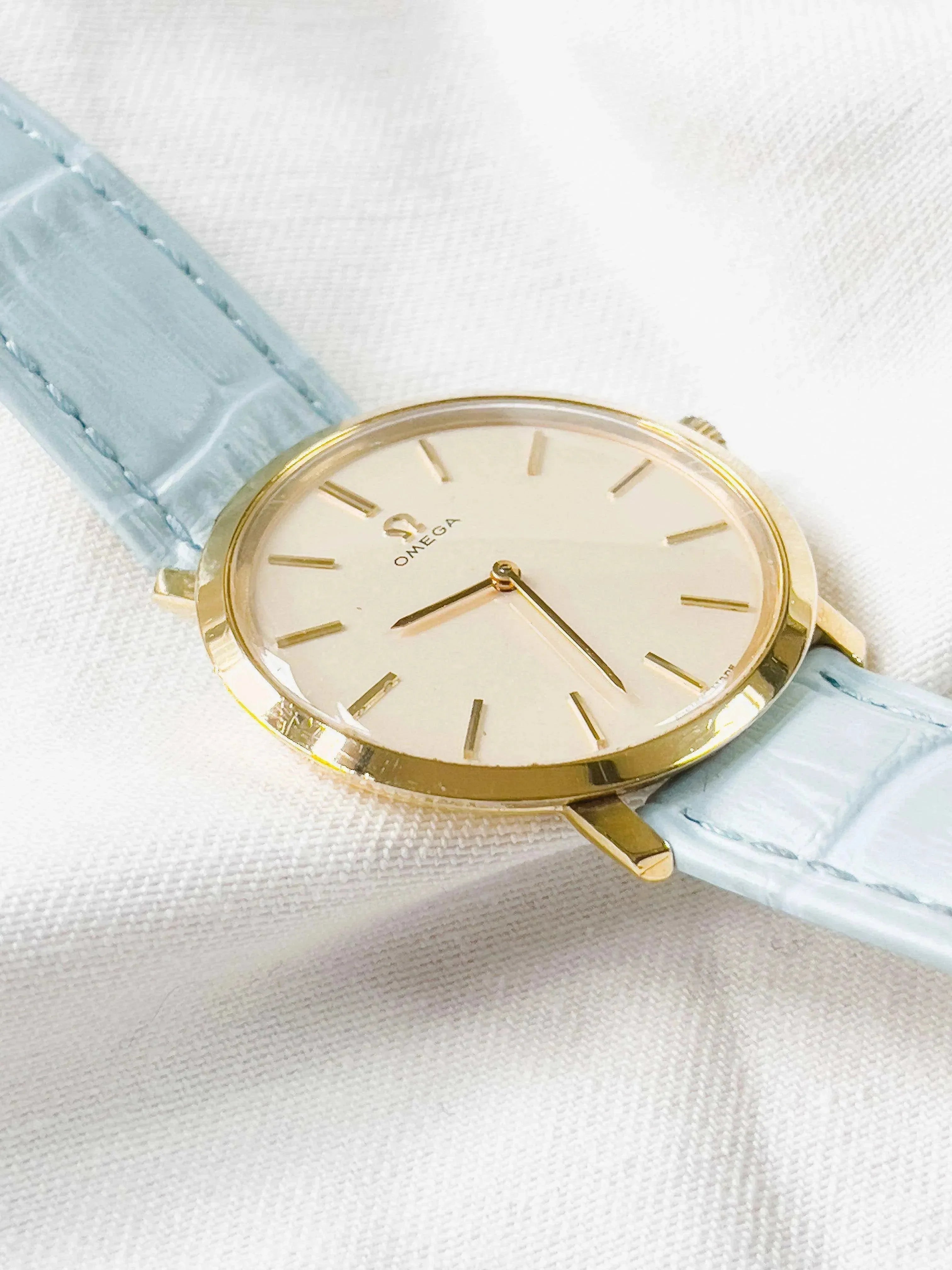 Omega - Masterpiece - 1966 - Atelier Victor - Vintage Shop