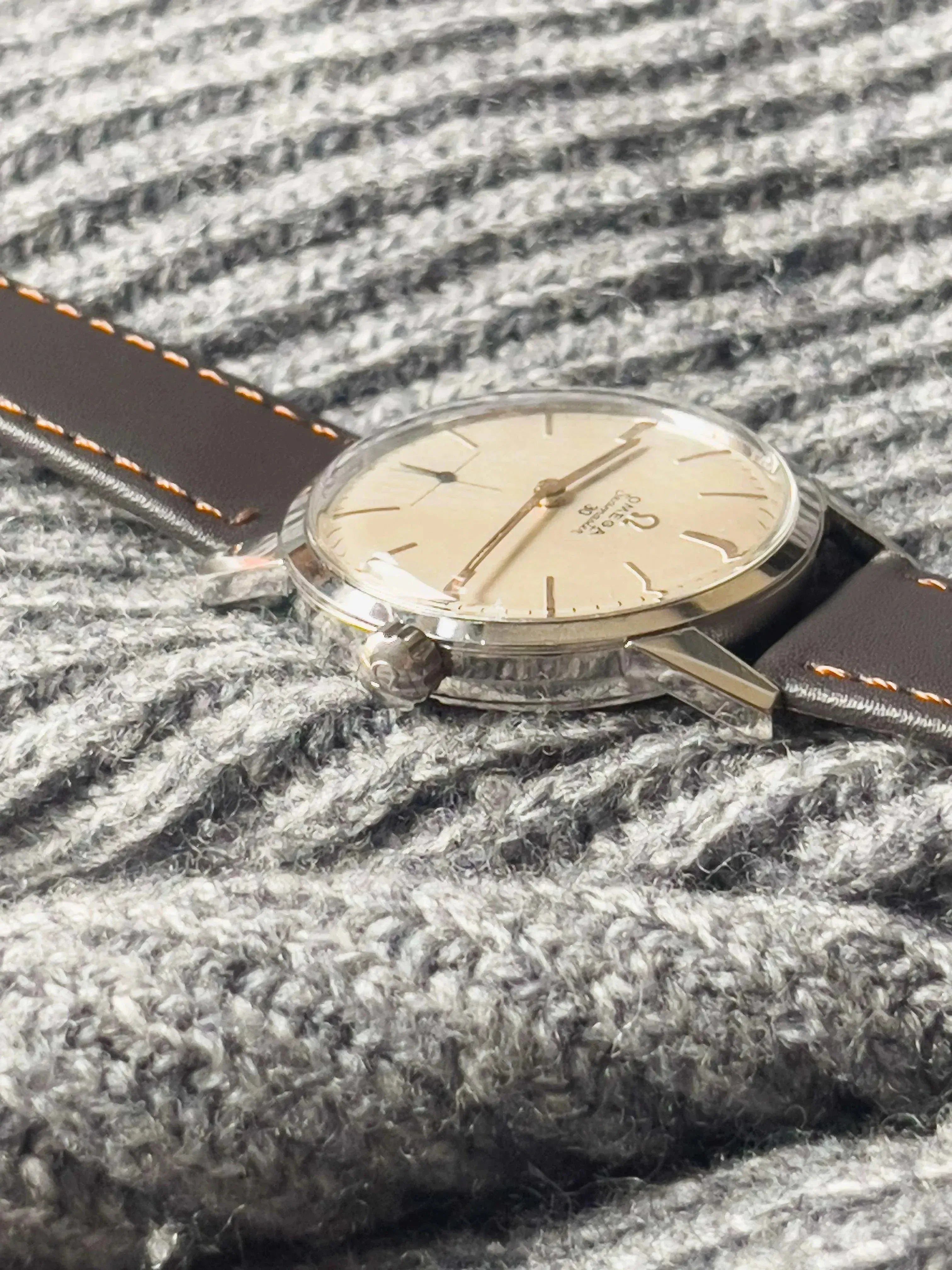 Omega - Seamaster 30 - 1960s - Atelier Victor - Vintage Shop