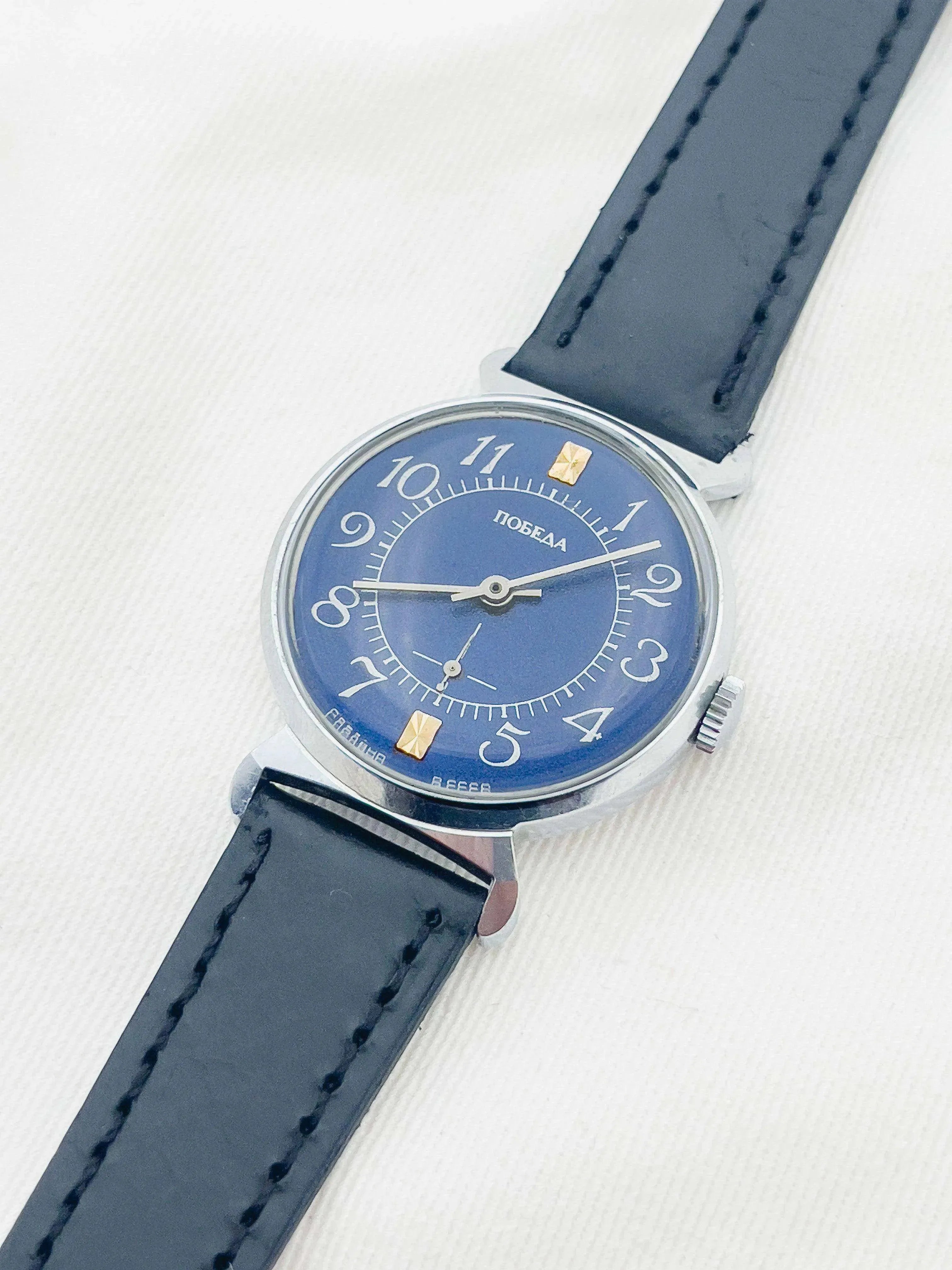 Pobeda - Cadran bleu nuit - 1980s - Atelier Victor