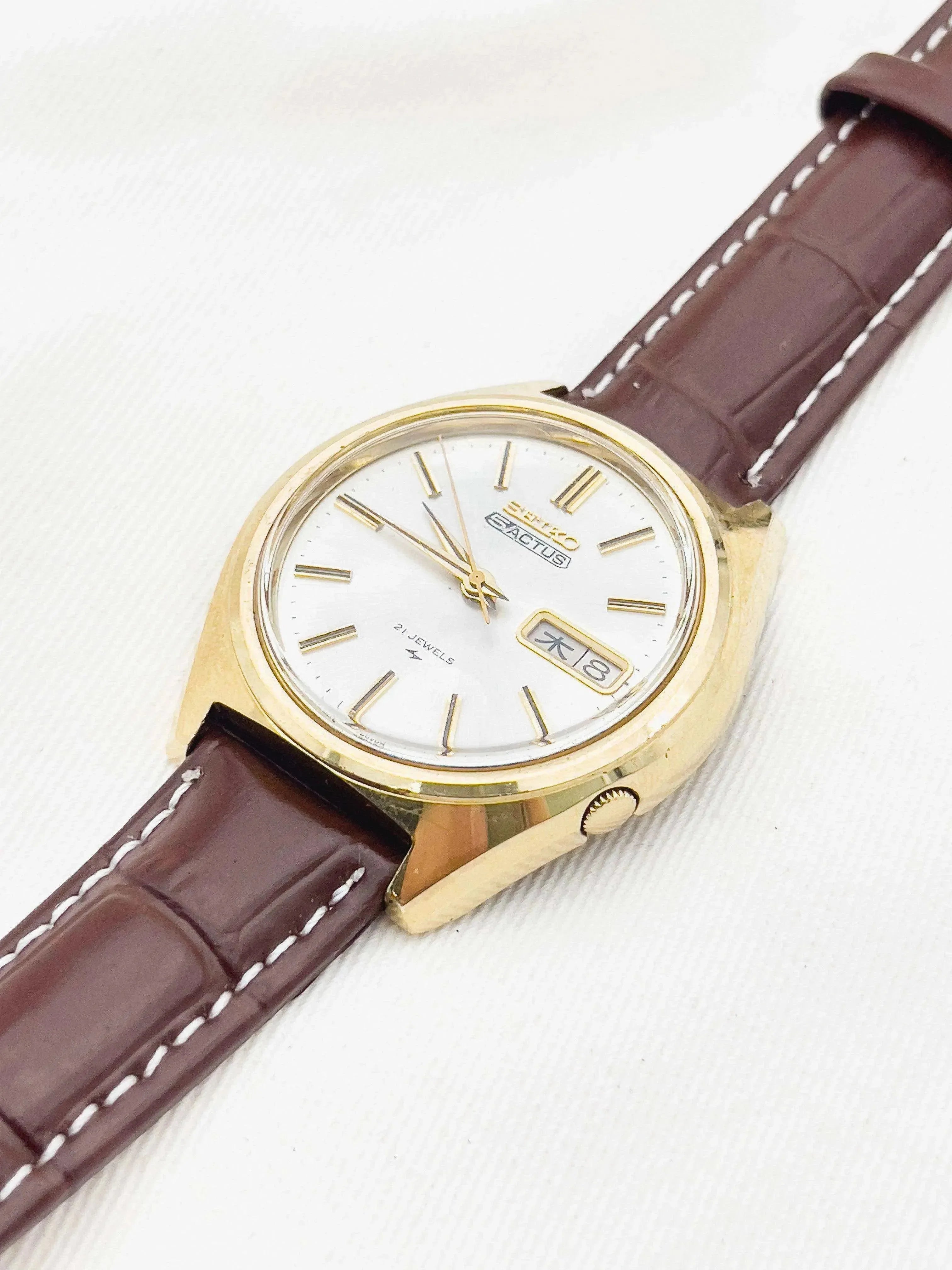 Seiko - 5 Actus Daydate plaqué or Kanji - 1973 - Atelier Victor - Vintage Shop