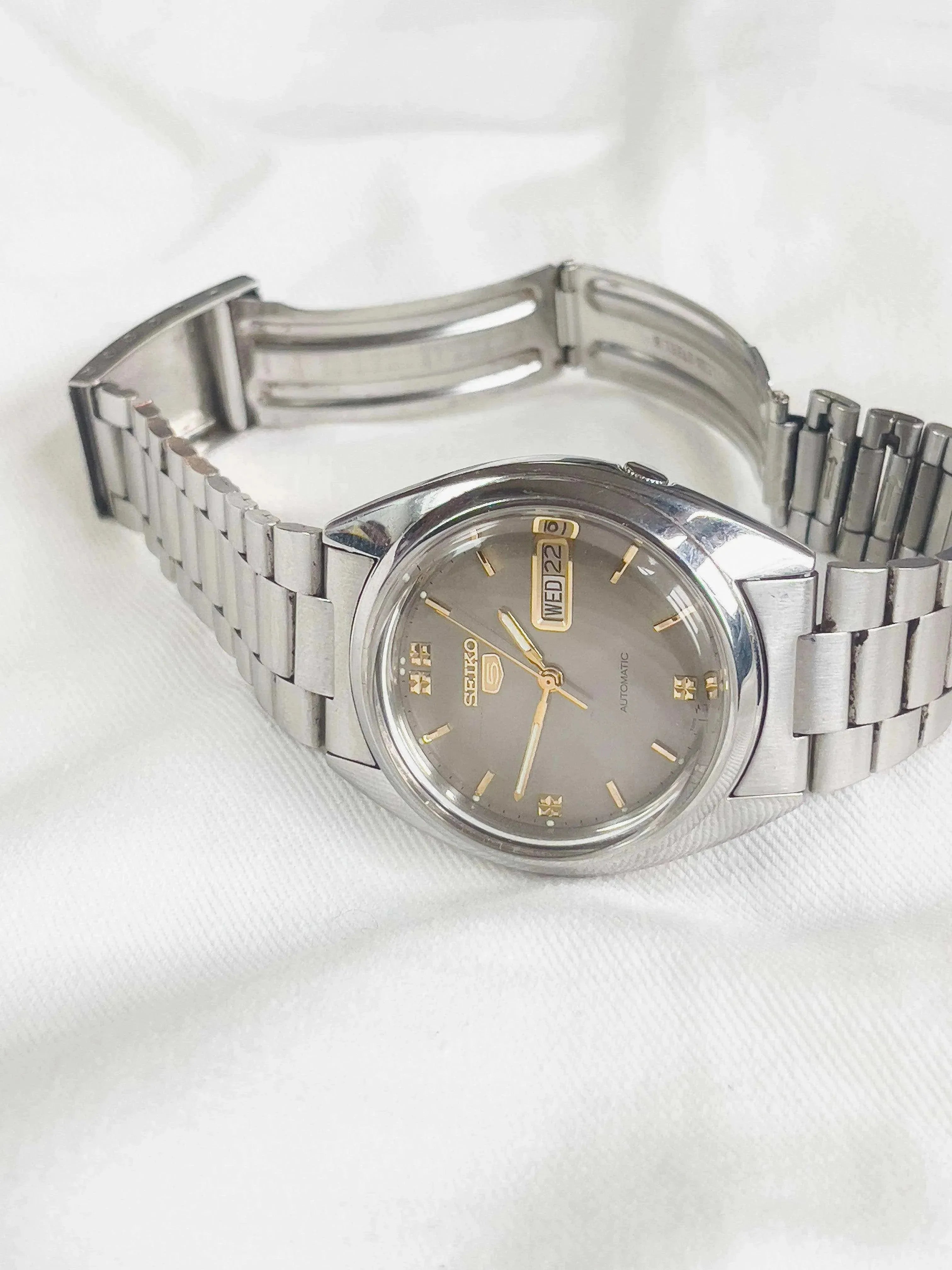 Seiko 5 - Ghost iNDEX OR - 1990S - Atelier Victor - Vintage Shop