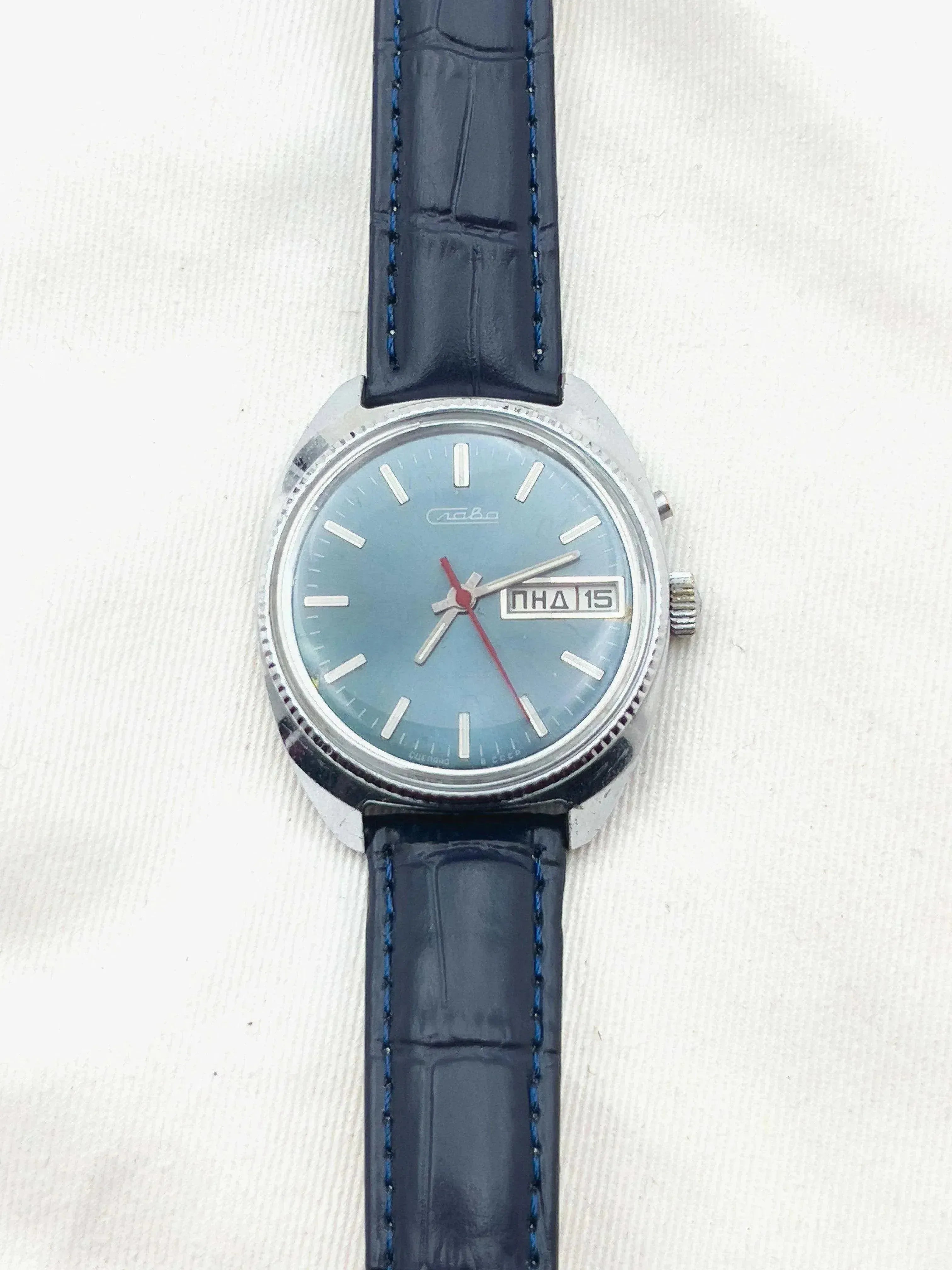 Slava - Cadran sky blue - 1980s - Atelier Victor