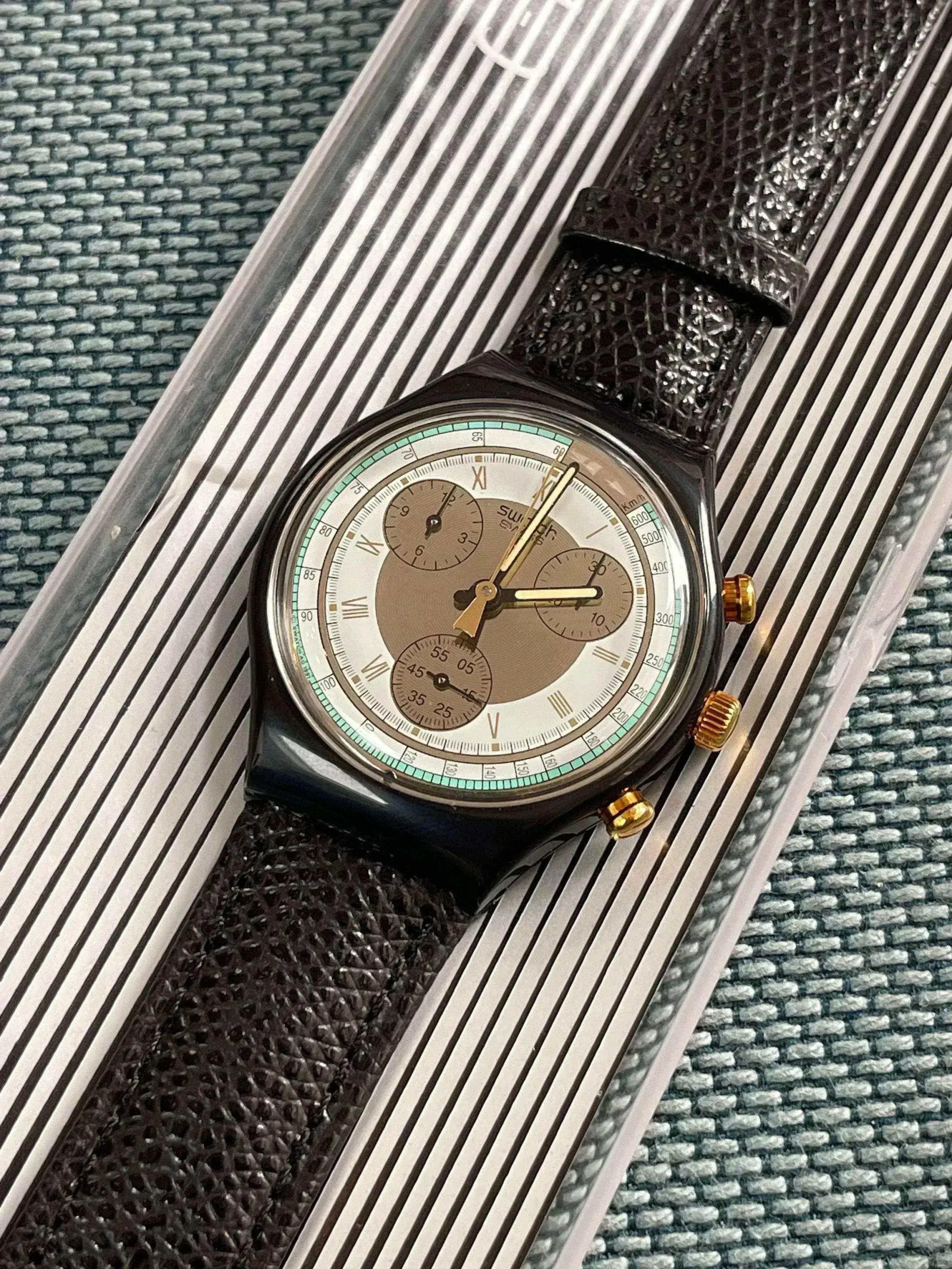 Swatch - Colassal - 1990s - Atelier Victor