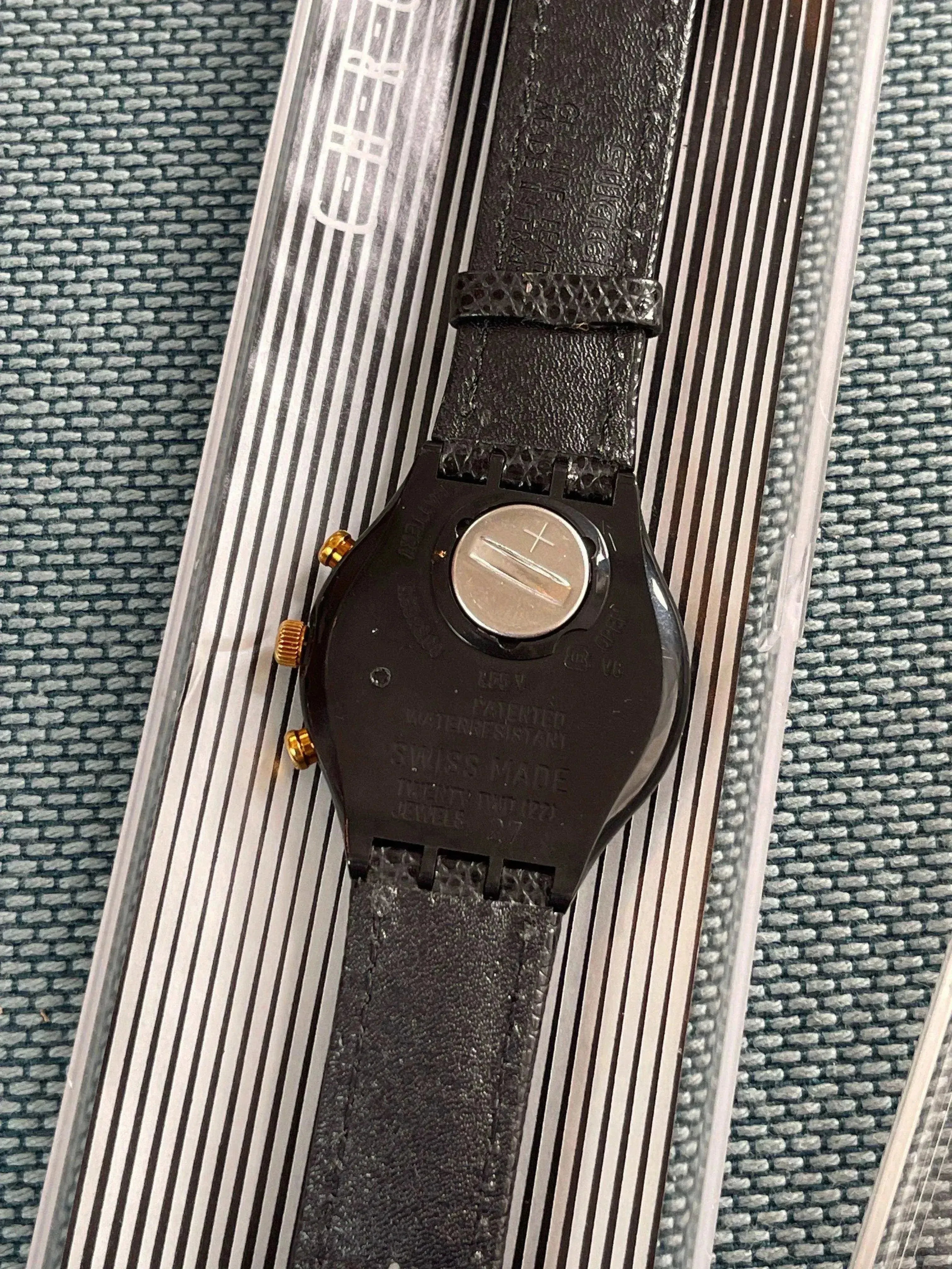 Swatch - Colassal - 1990s - Atelier Victor - Vintage Shop