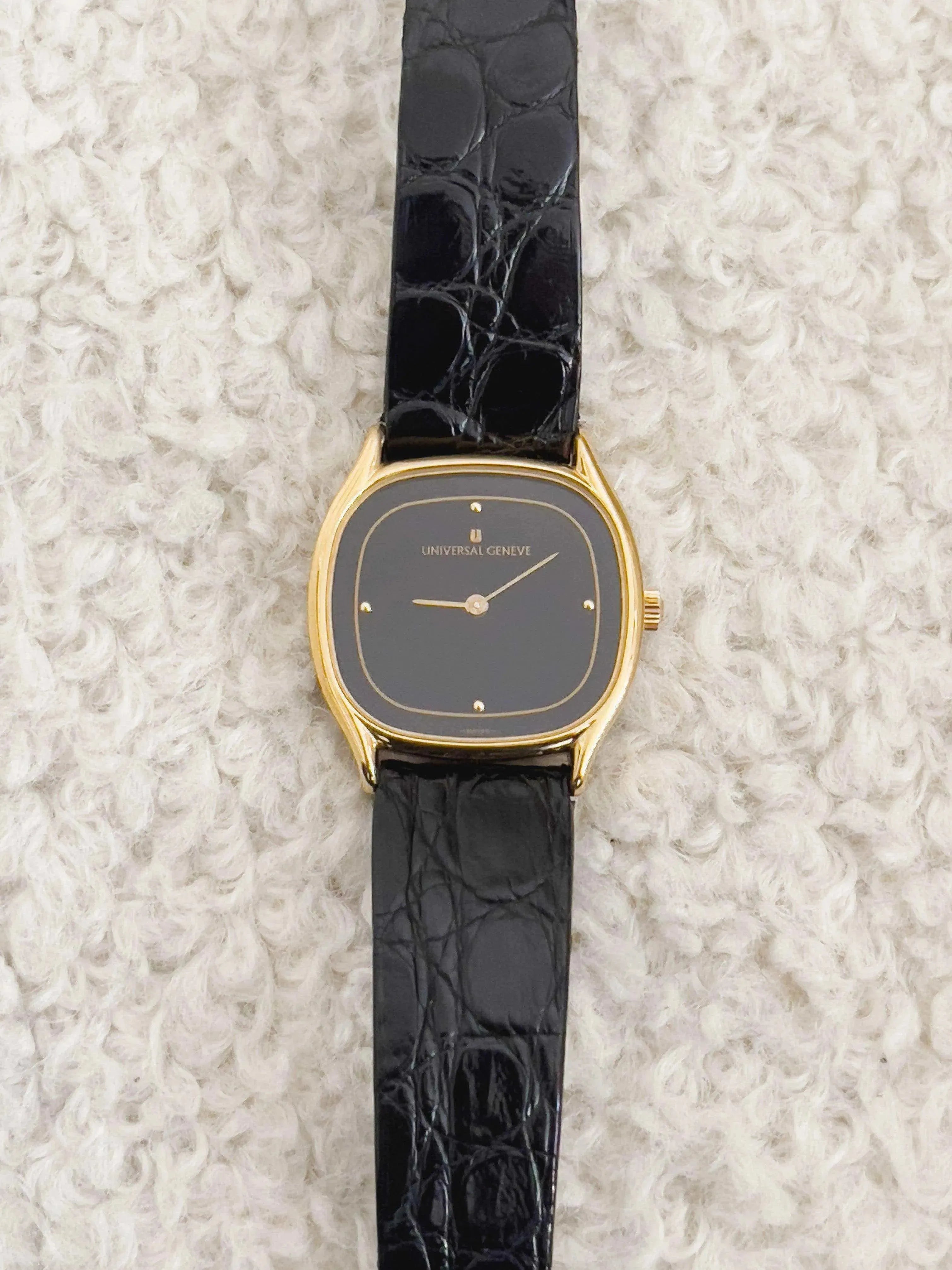 Universal Genève - Onyx - 1970s - Atelier Victor - Vintage Shop