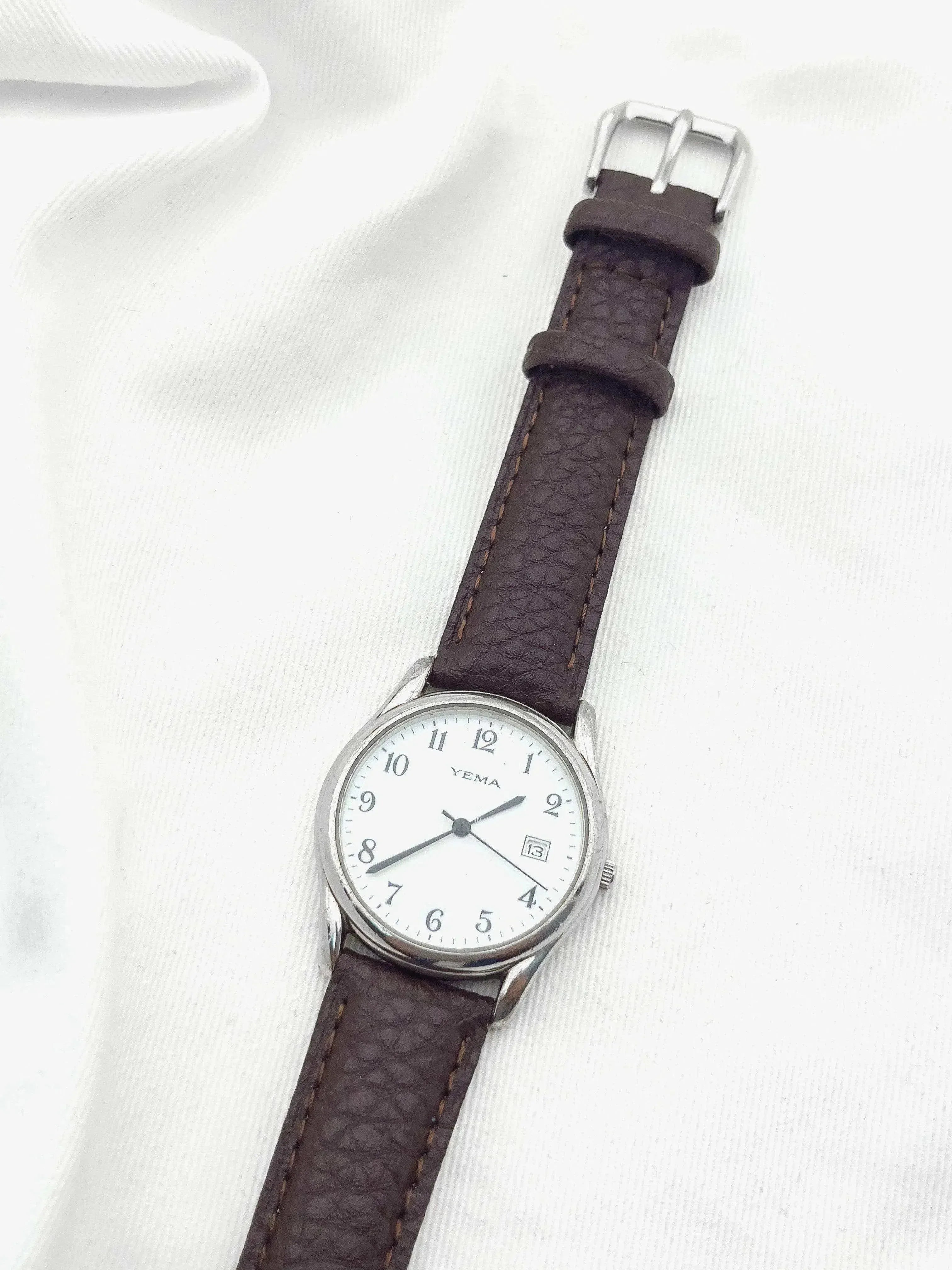Yema - Cadran Blanc Boîtier Acier Date - 1990s - Atelier Victor - Vintage Shop