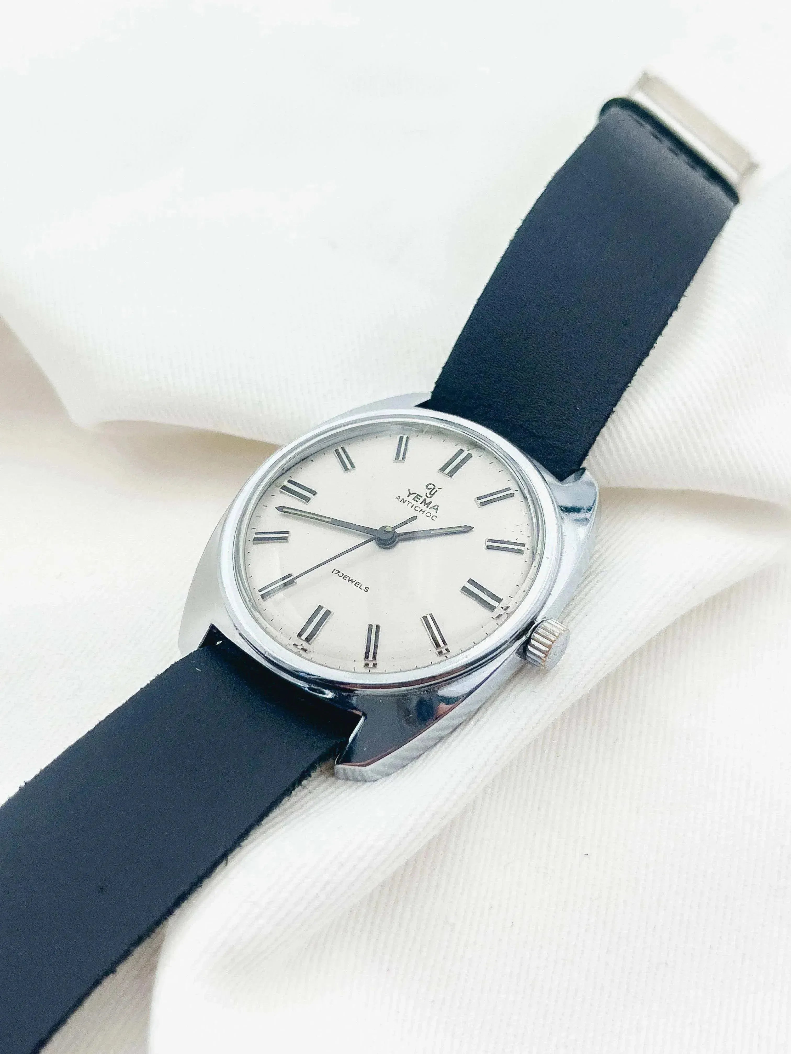 Yema - dress watch acier - 1960s - Atelier Victor