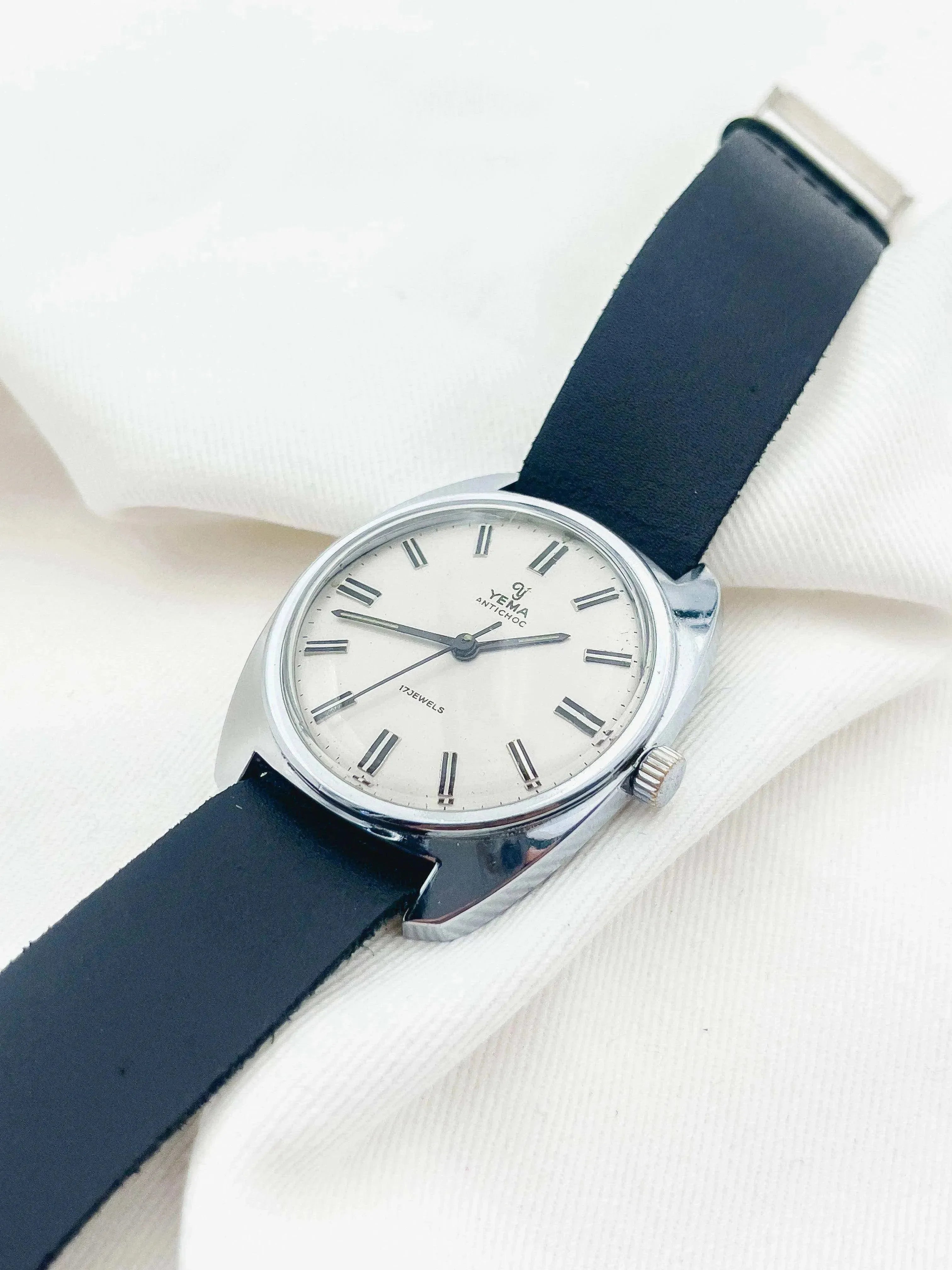 Yema - dress watch acier - 1960s - Atelier Victor - Vintage Shop
