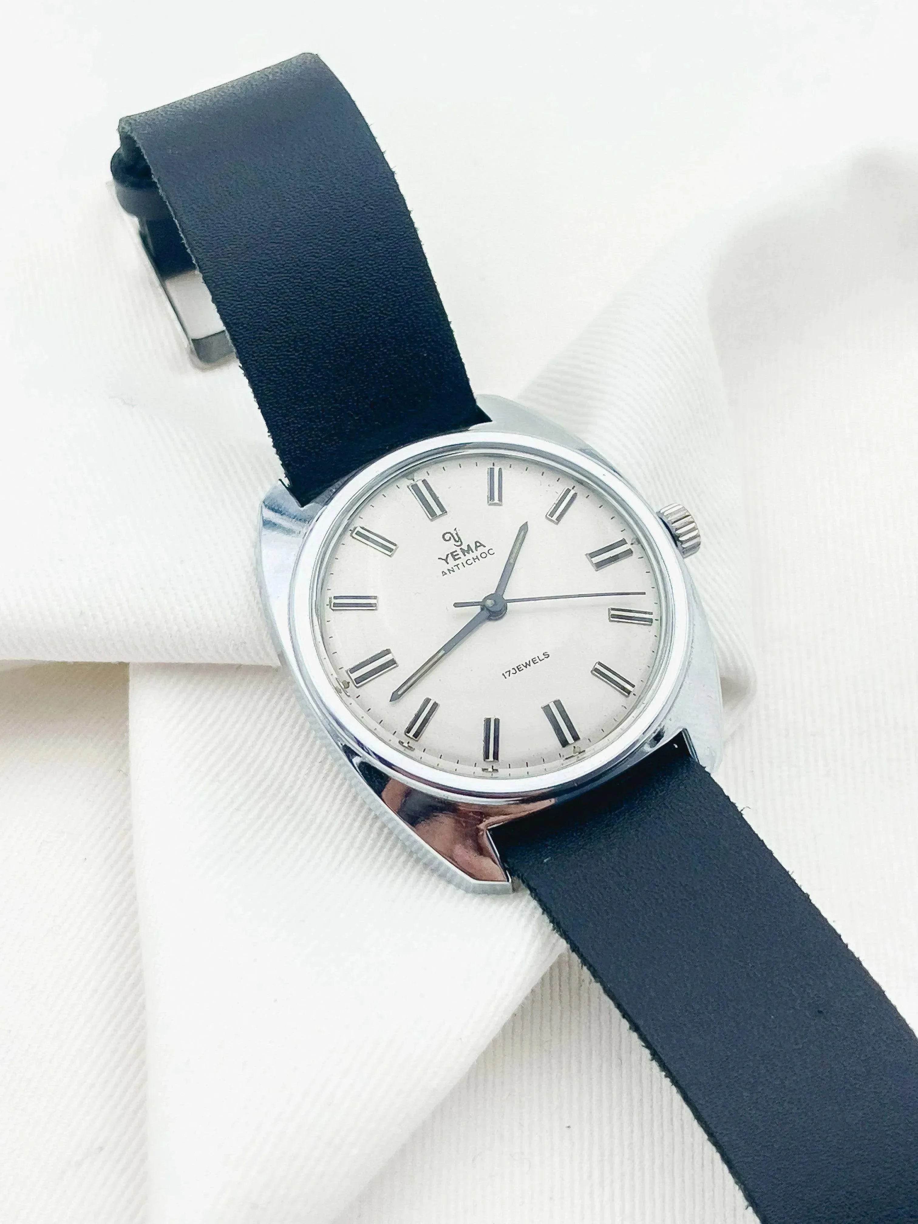 Yema - dress watch acier - 1960s - Atelier Victor - Vintage Shop