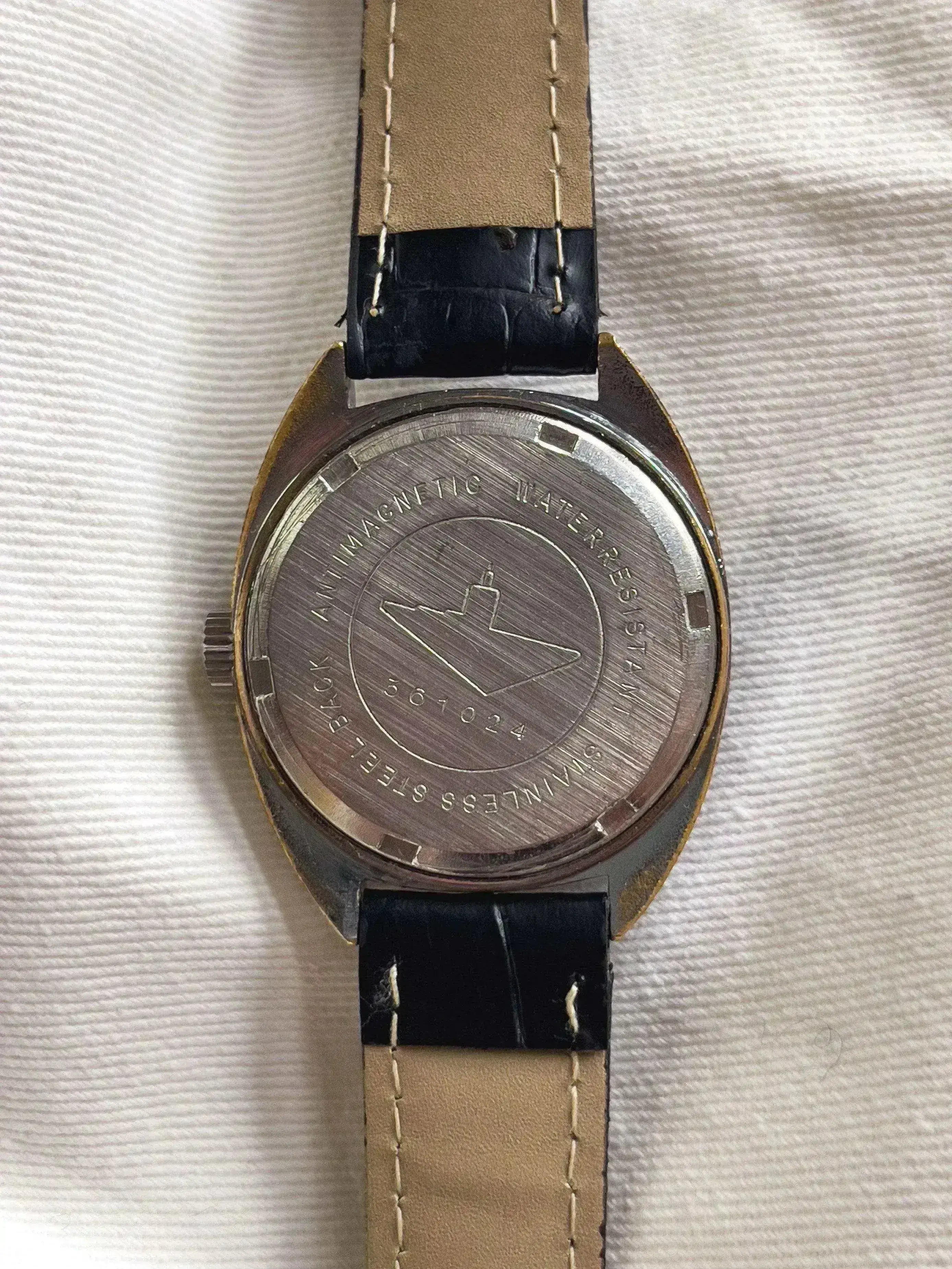 Yema - Plongeuse Tropical Petite-Seconde Date - 1970s - Atelier Victor