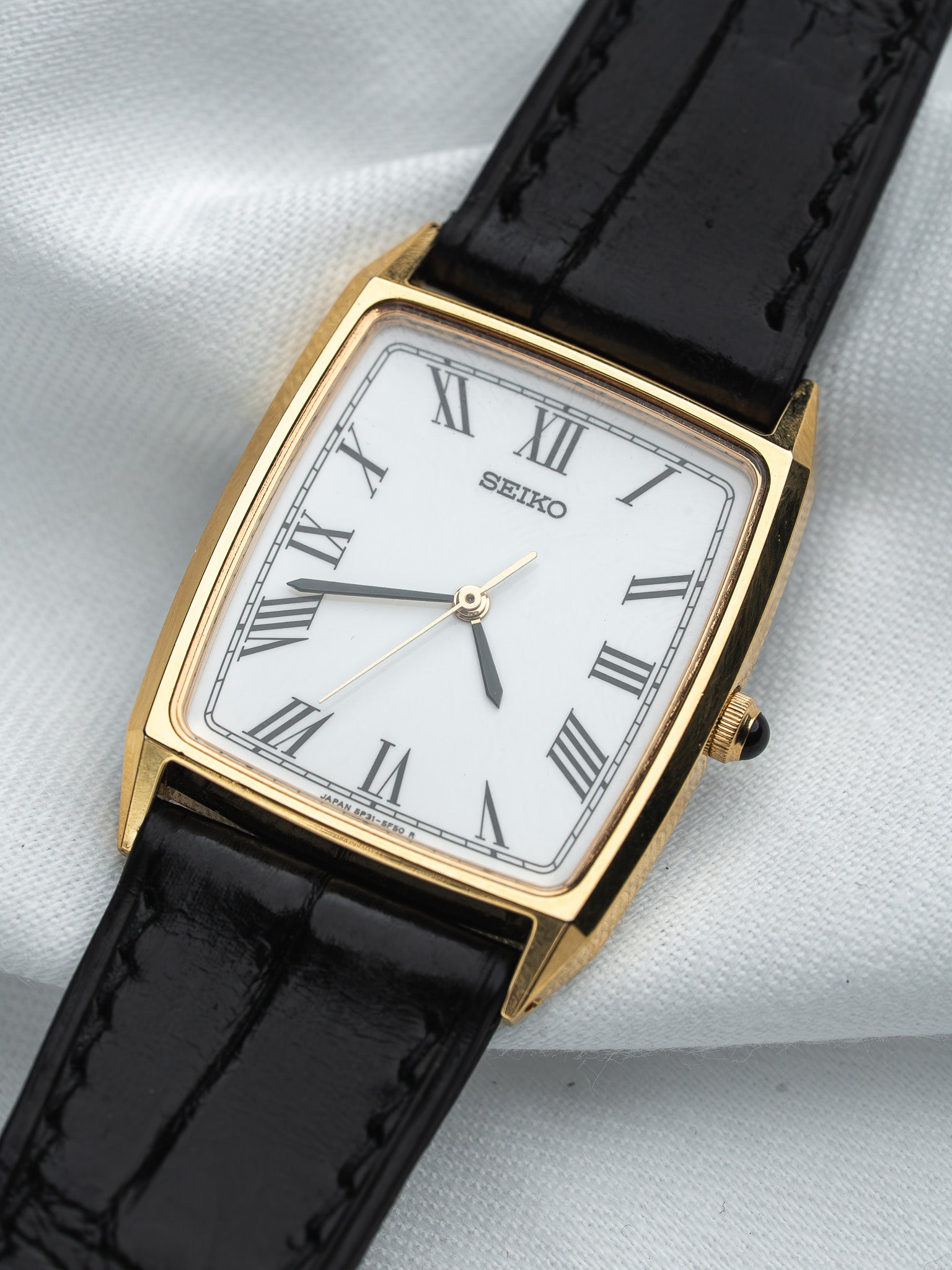 Seiko 5P31-5E10 Tonneau Plaqué Or — Cadran Blanc Romain (1990)