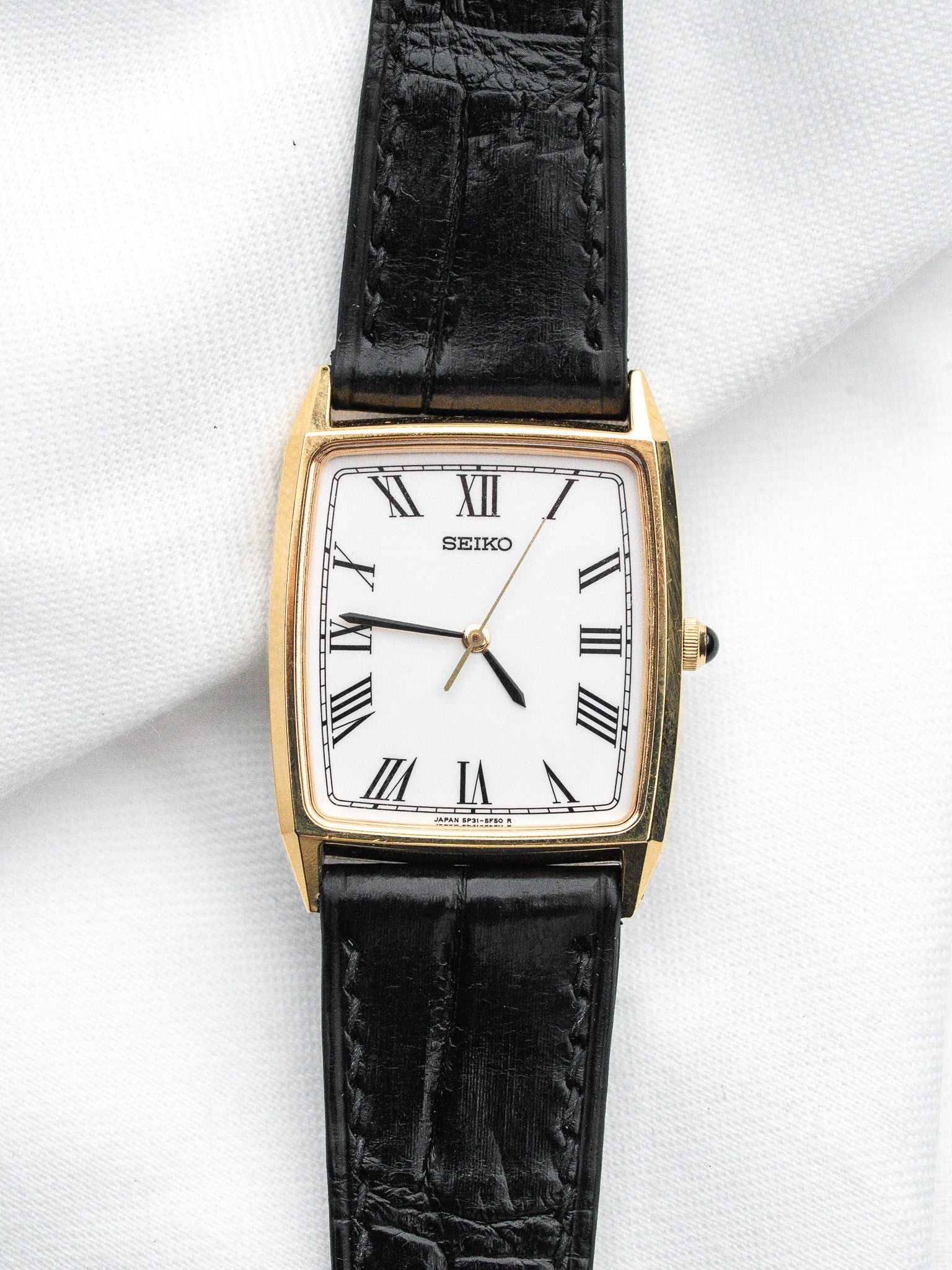 Seiko 5P31-5E10 Tonneau Plaqué Or — Cadran Blanc Romain (1990)