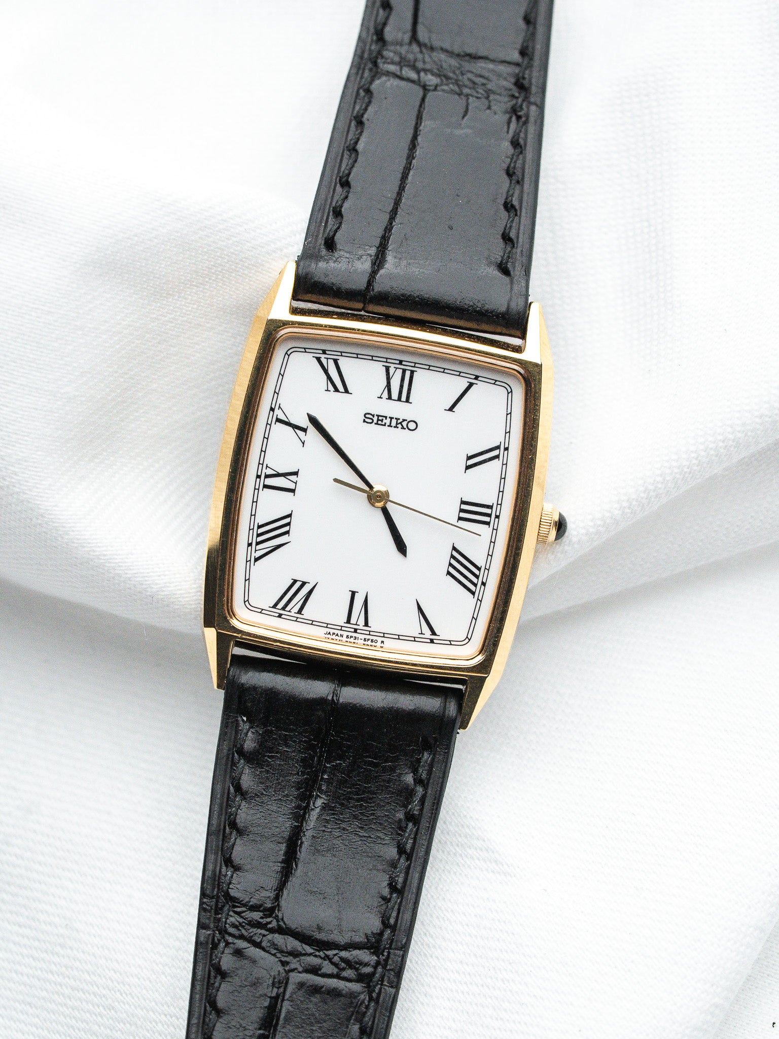 Seiko 5P31-5E10 Tonneau Plaqué Or — Cadran Blanc Romain (1990)