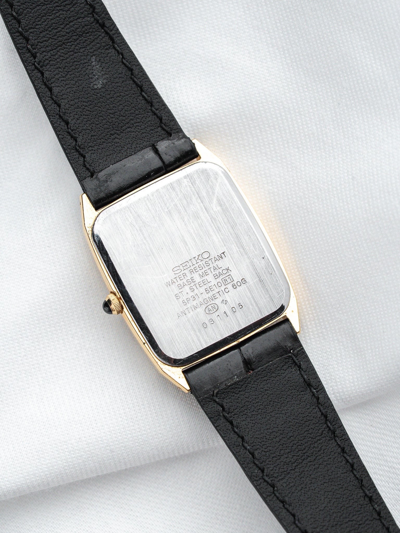 Seiko 5P31-5E10 Tonneau Plaqué Or — Cadran Blanc Romain (1990)