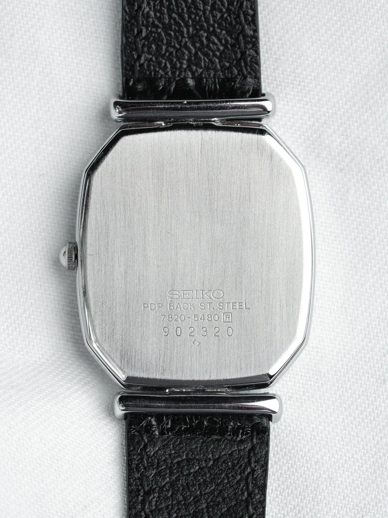 Seiko 7820-5480 Tonneau Acier — Cadran Blanc Romain (1989)