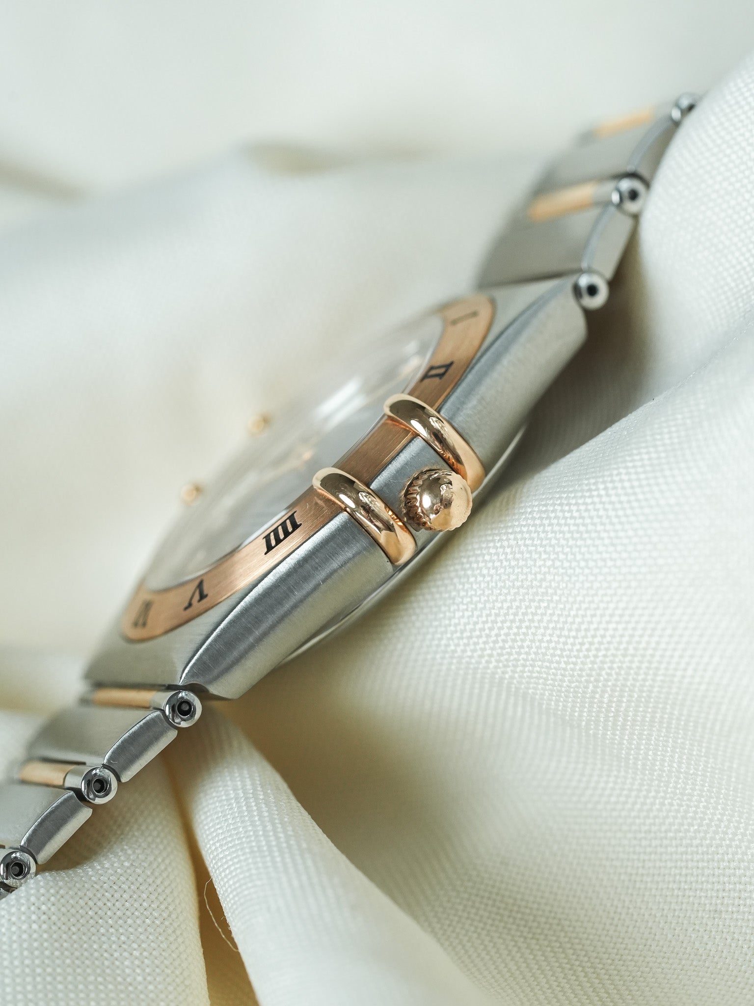 Omega Watch Constellation 1301.60.00 - Stainless Steel Rose Gold Chocolate Diamonds (2000s) 