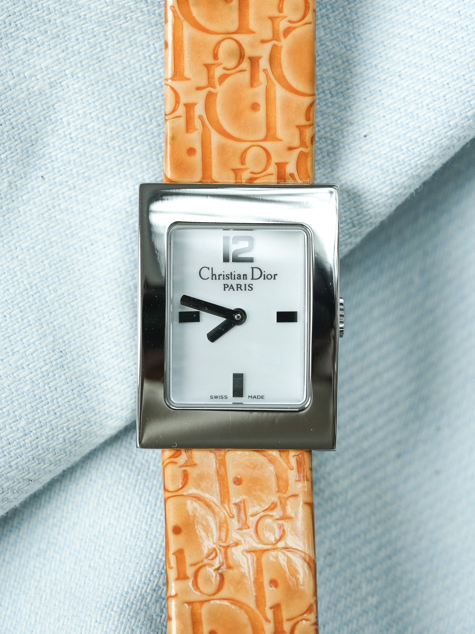 Montre Dior Vintage - Tank Nacre Bracelet CD Jaune (Années 2000)