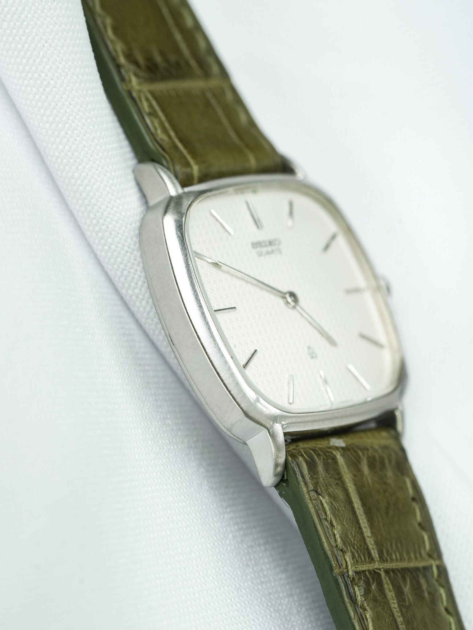 Vintage Seiko Watch - TV Guilloché Steel (1980) 