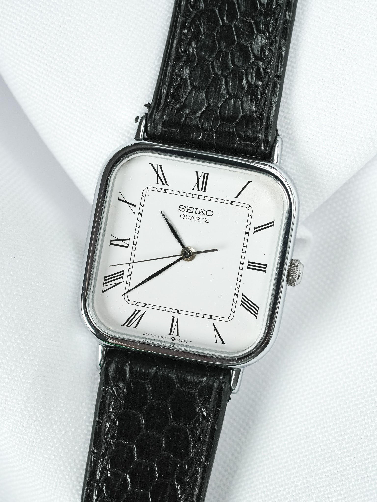 Винтажные часы Seiko - Tank Carrée из стали с римским циферблатом (1984) 