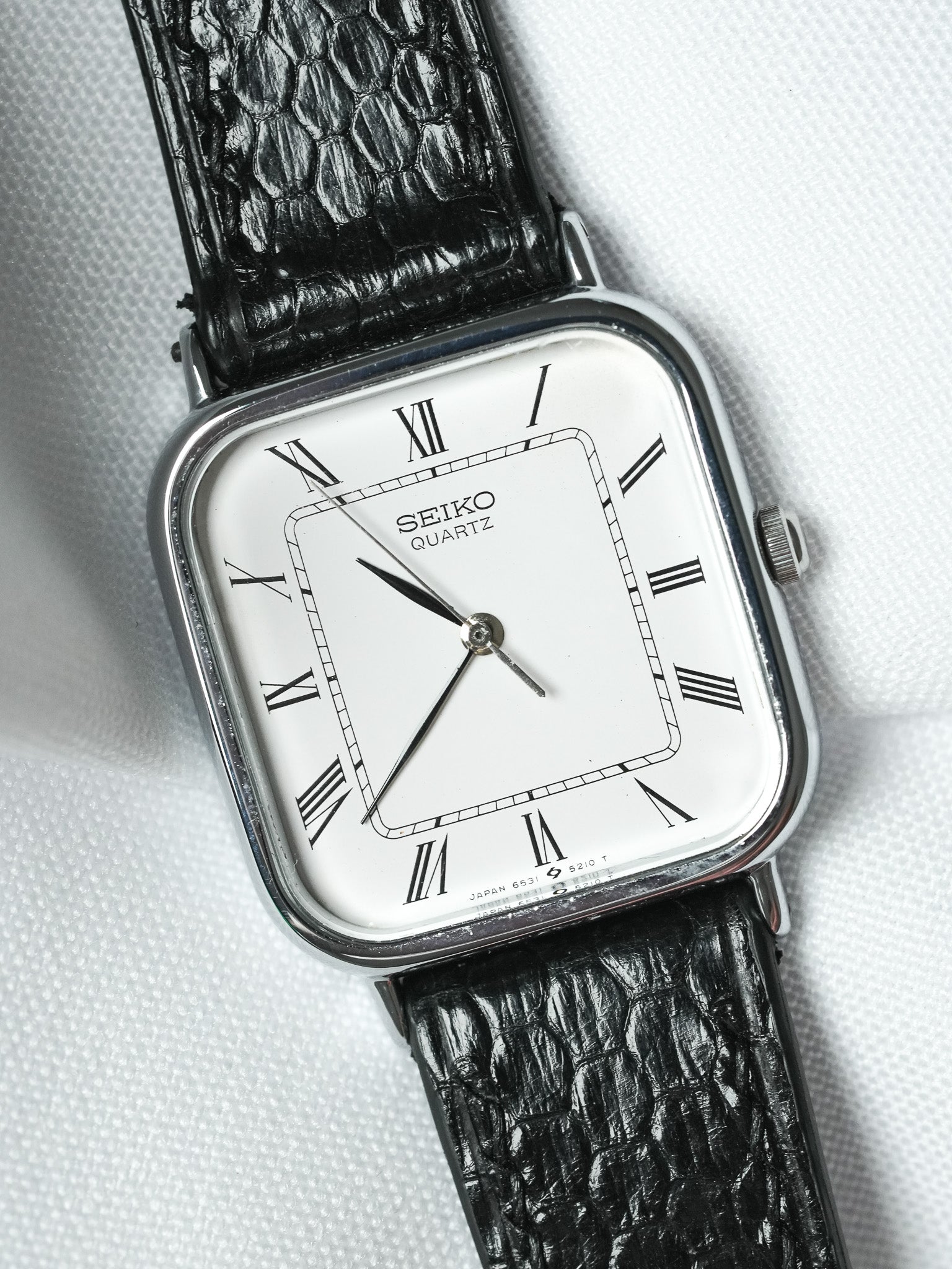 Винтажные часы Seiko - Tank Carrée из стали с римским циферблатом (1984) 