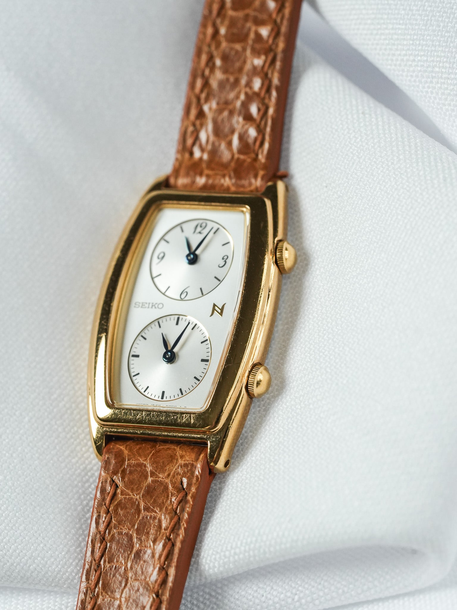 Vintage Seiko Watch - Tank "Dual Time" Gold-Plated (1995) 