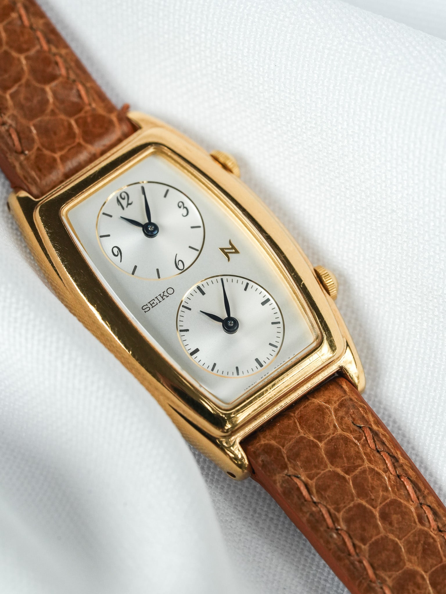 Vintage Seiko Watch - Tank "Dual Time" Gold-Plated (1995) 