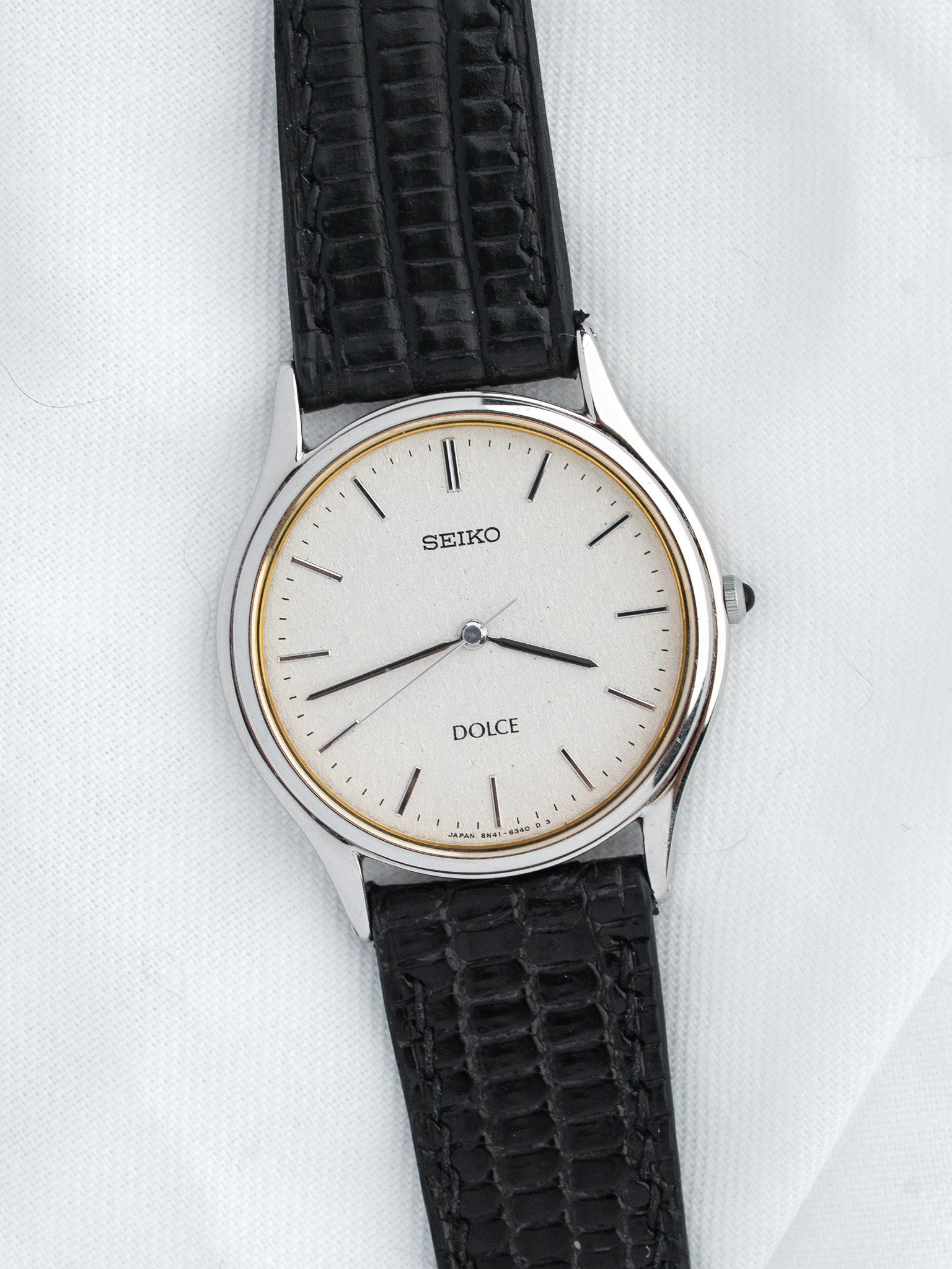 ساعة Seiko فينتاج Dolce 8N41-6340 — ميناء فضي (1990s) 