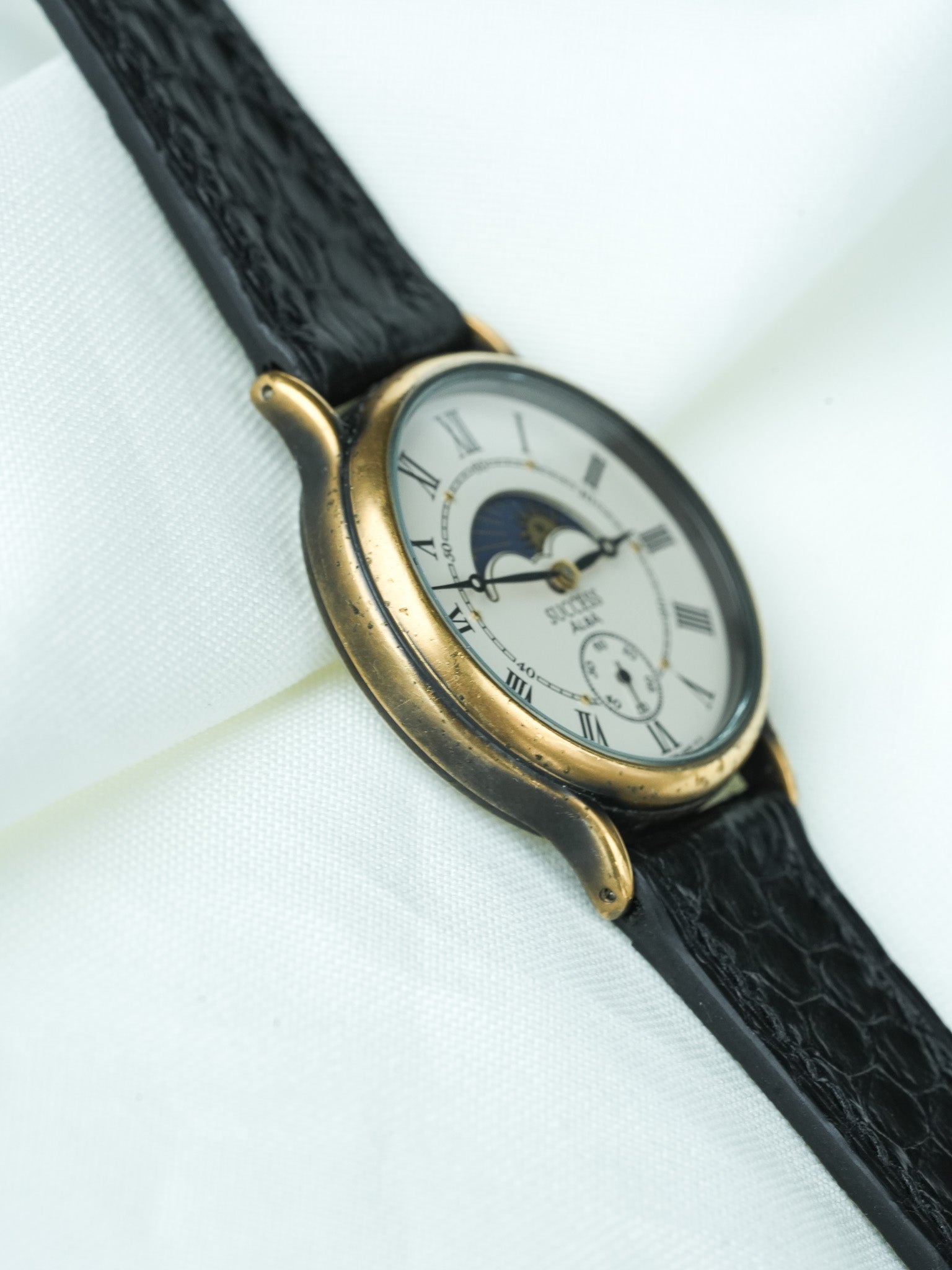 Montre Alba (Seiko) Vintage - Phase de lune Patine Ancien (1982) - Atelier Victor