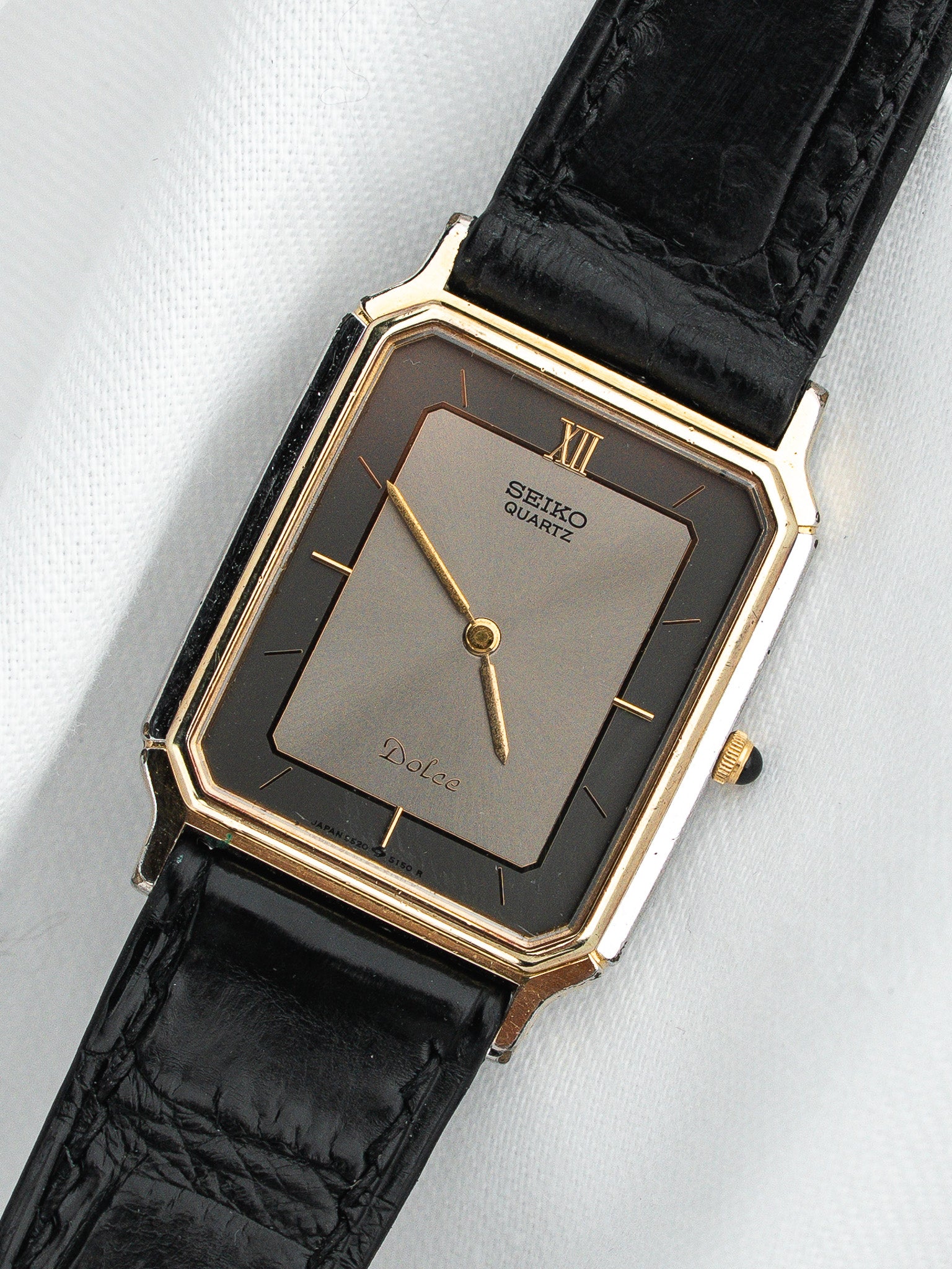 Montre Seiko Dolce 9520-5140 — Extra-plate Plaqué Or Bi-ton (1984)