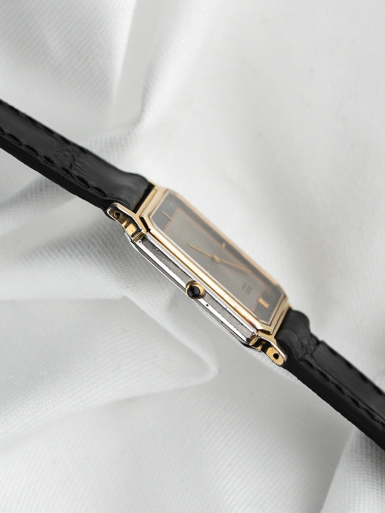 Montre Seiko Dolce 9520-5140 — Extra-plate Plaqué Or Bi-ton (1984)