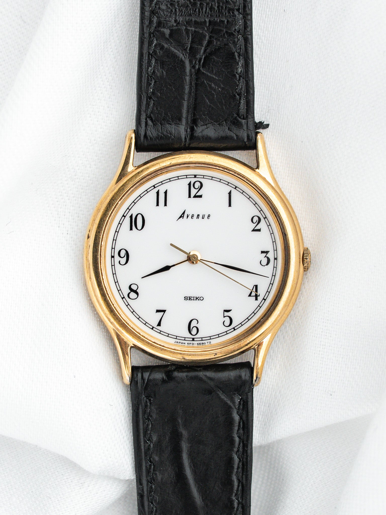 Seiko Avenue 5P31-6D00 — Plaqué Or Cadran Chiffres Arabes (1990)