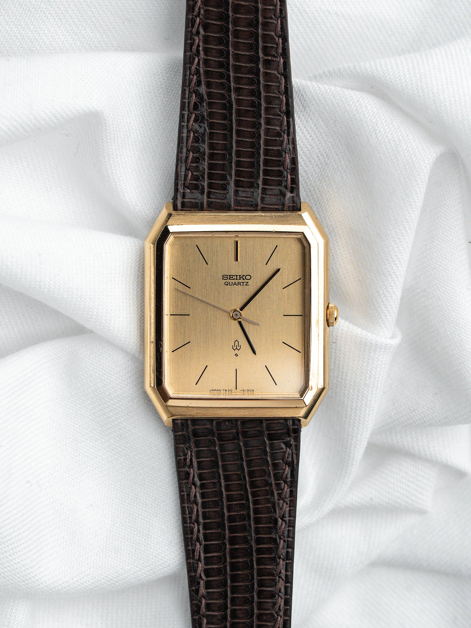ساعة Seiko Tank 7830-5130 مطلية بالذهب — ميناء ذهبي مصقول (1980s) 