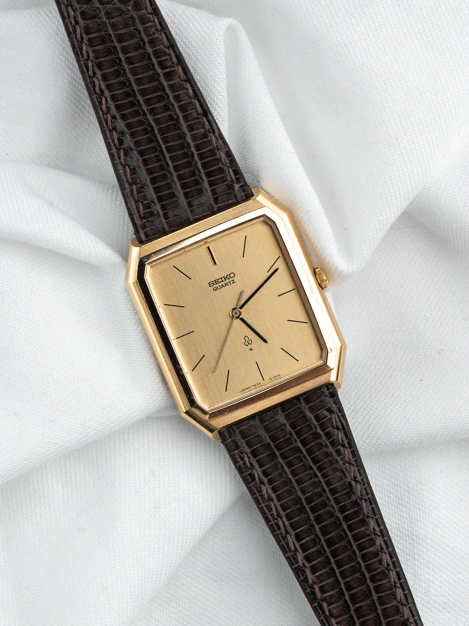 ساعة Seiko Tank 7830-5130 مطلية بالذهب — ميناء ذهبي مصقول (1980s) 