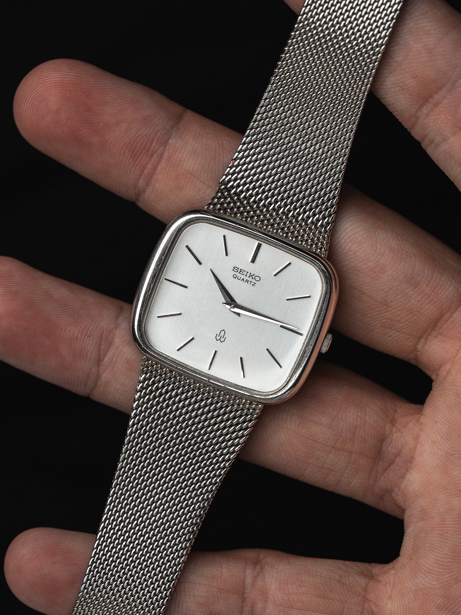 ساعة Seiko 4130-5240 من الفولاذ — TV بميناء فضي مشمس (1976) 