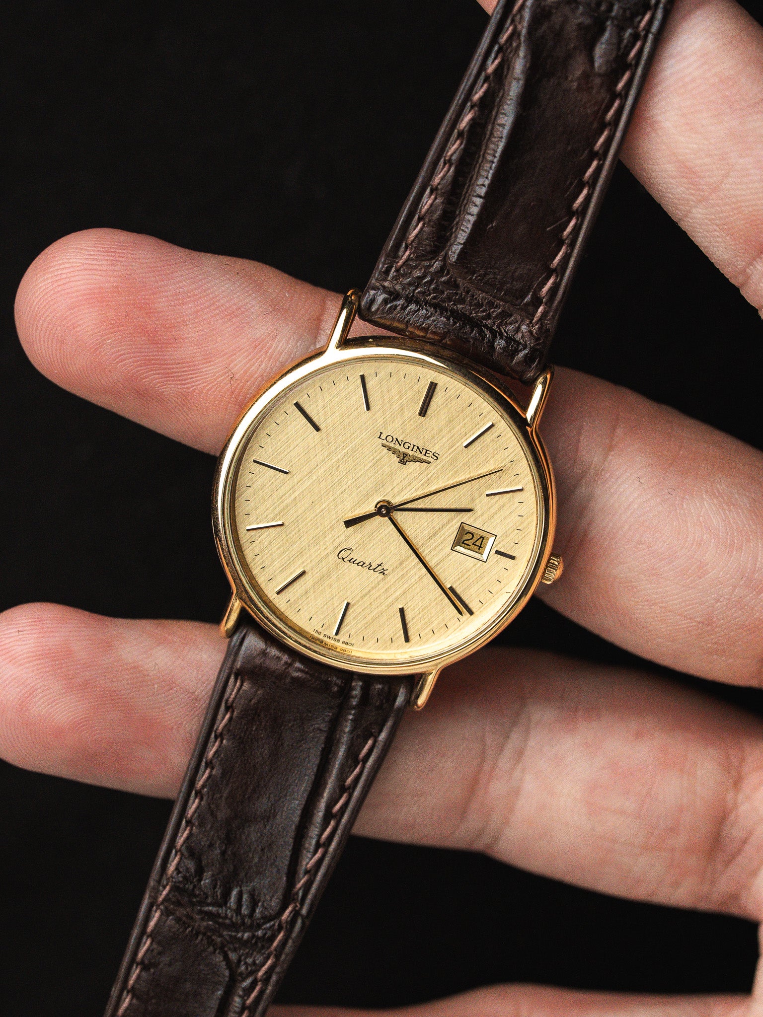 Longines Quartz Plaquée Or — Cadran Doré Tapissé Date (1980s)