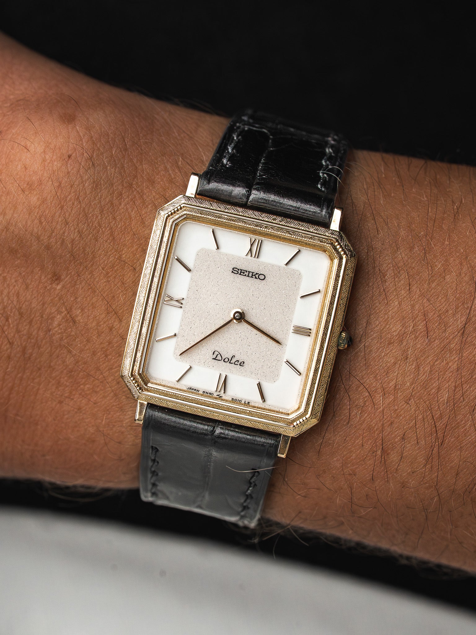 Montre Seiko Dolce 8N40-5010 — Plaquée Or Lunette Florentine (1988)