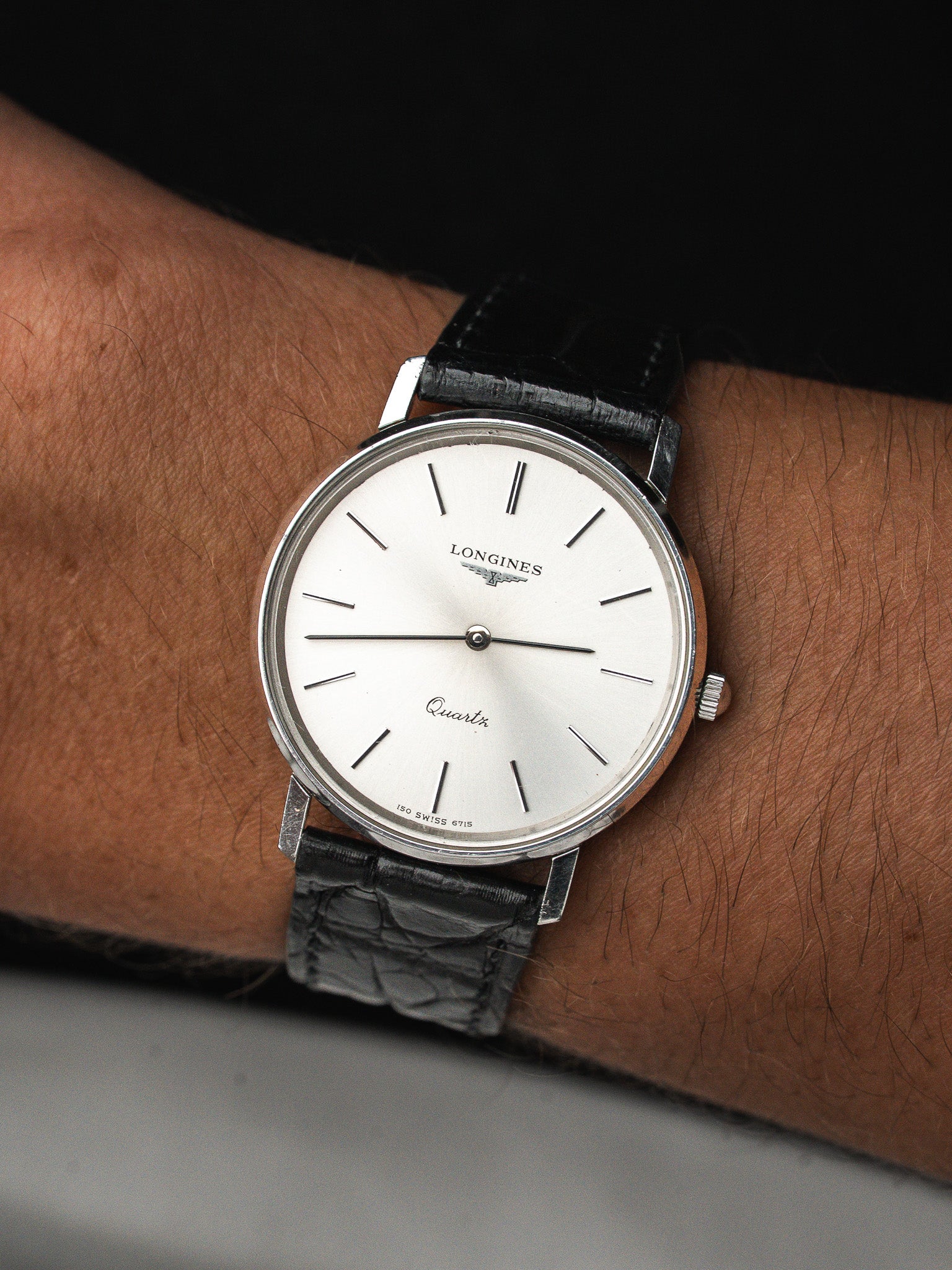 Longines Quartz Watch 精钢 — 银色太阳纹表盘 镶贴时标 (1980s) 