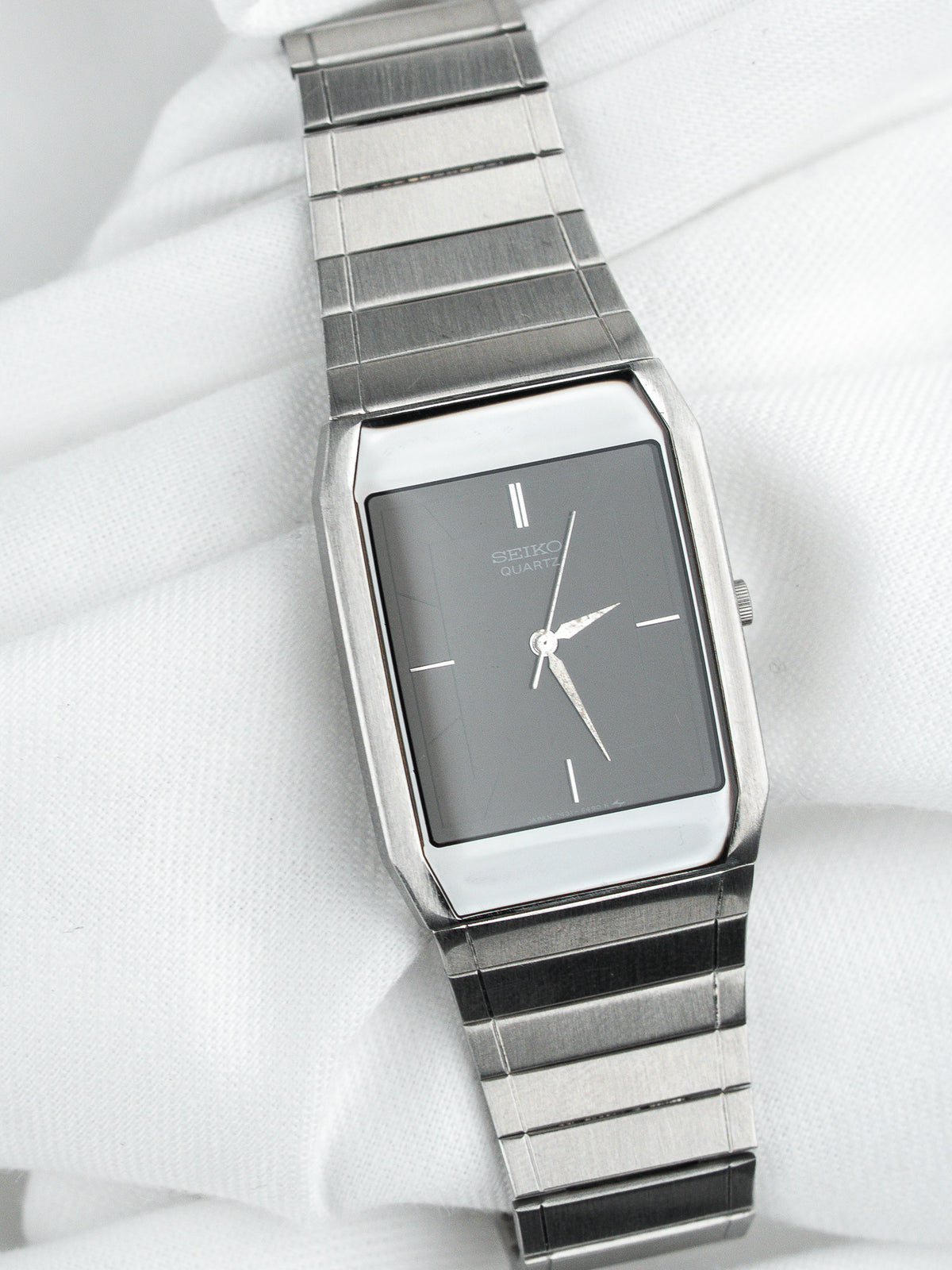 Fondello in acciaio con riferimento - Orologio Seiko Quartz 7431-5360 - Atelier Victor