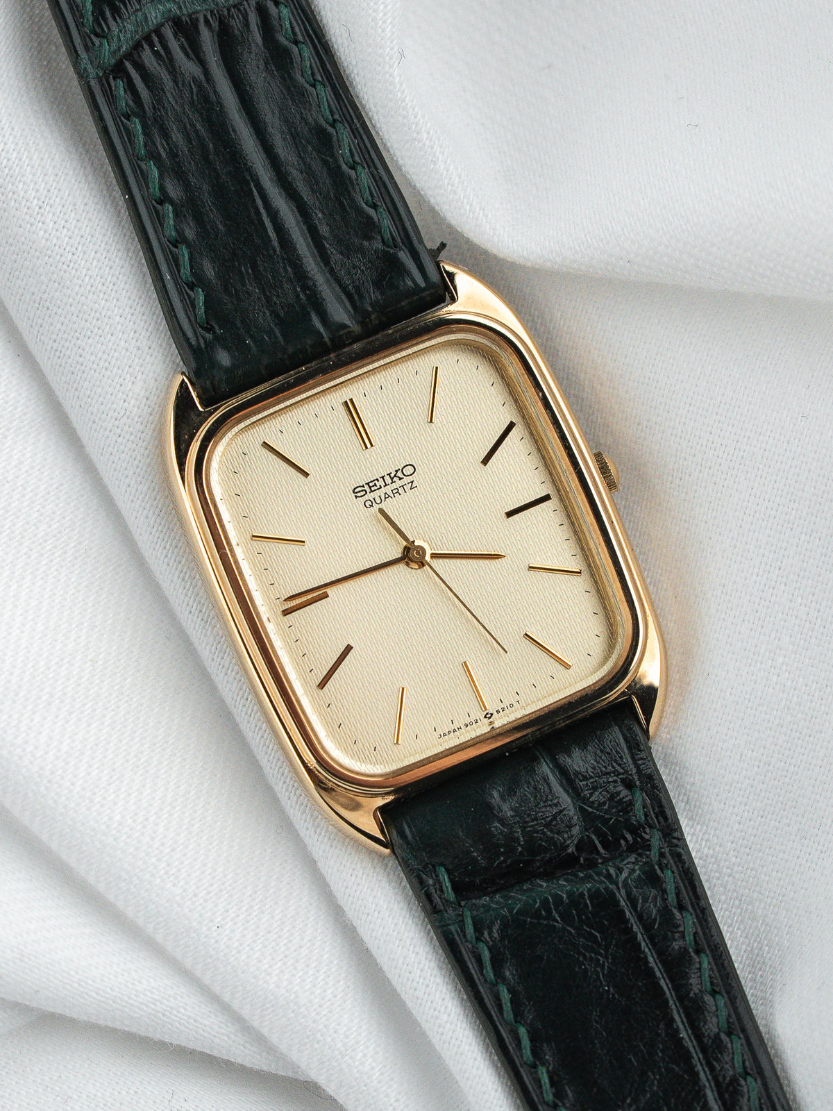 Signature Seiko Quartz sous 12 heures - Montre Seiko Quartz 2621-5240 - Atelier Victor