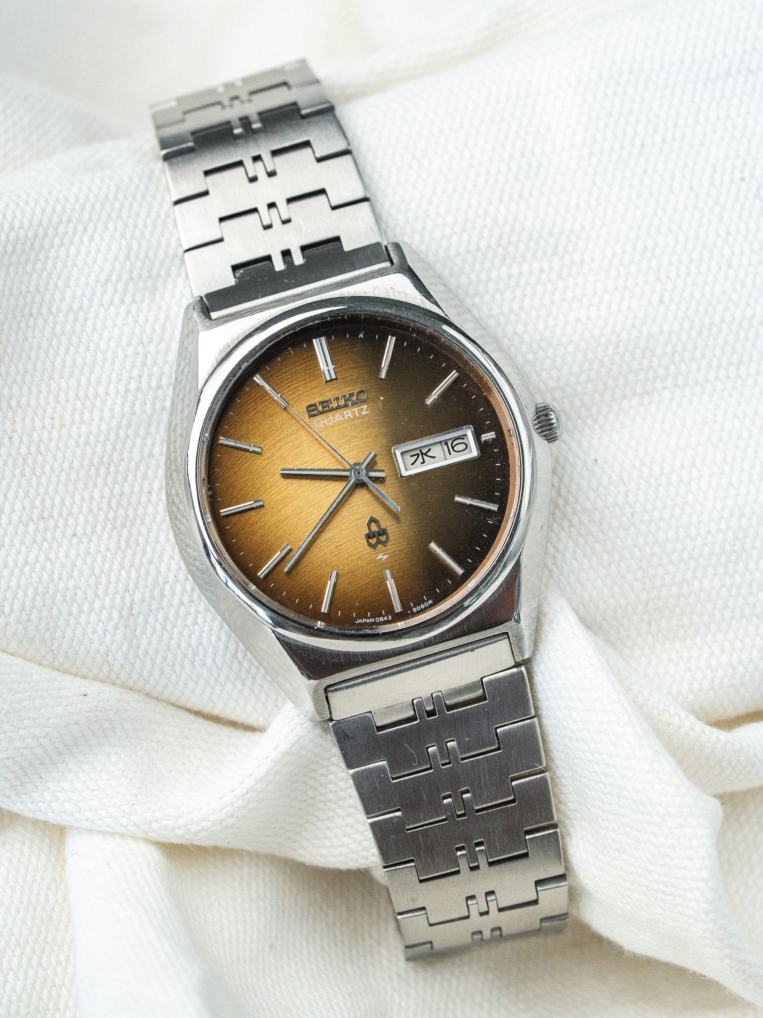 ساعة Seiko فينتاج - بني مشمس كانجي 0843-8080 (1976) 
