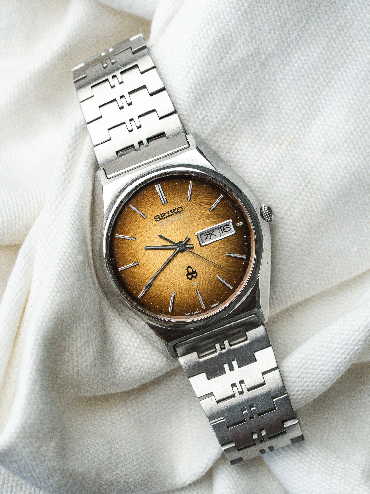 ساعة Seiko فينتاج - بني مشمس كانجي 0843-8080 (1976) 
