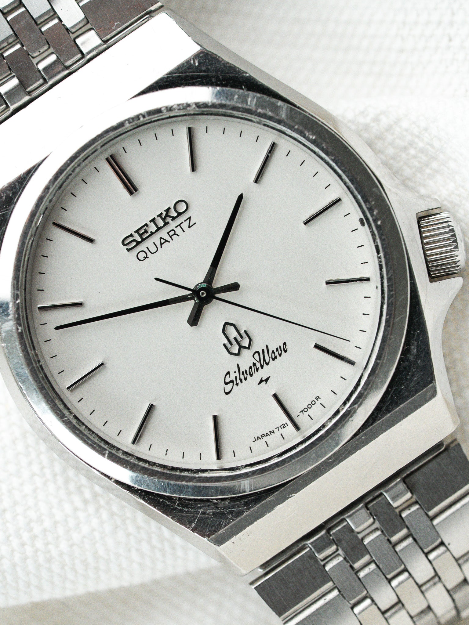 Montre Seiko SilverWave Quartz Vintage 7121-7000 — Cadran Argent (1978)