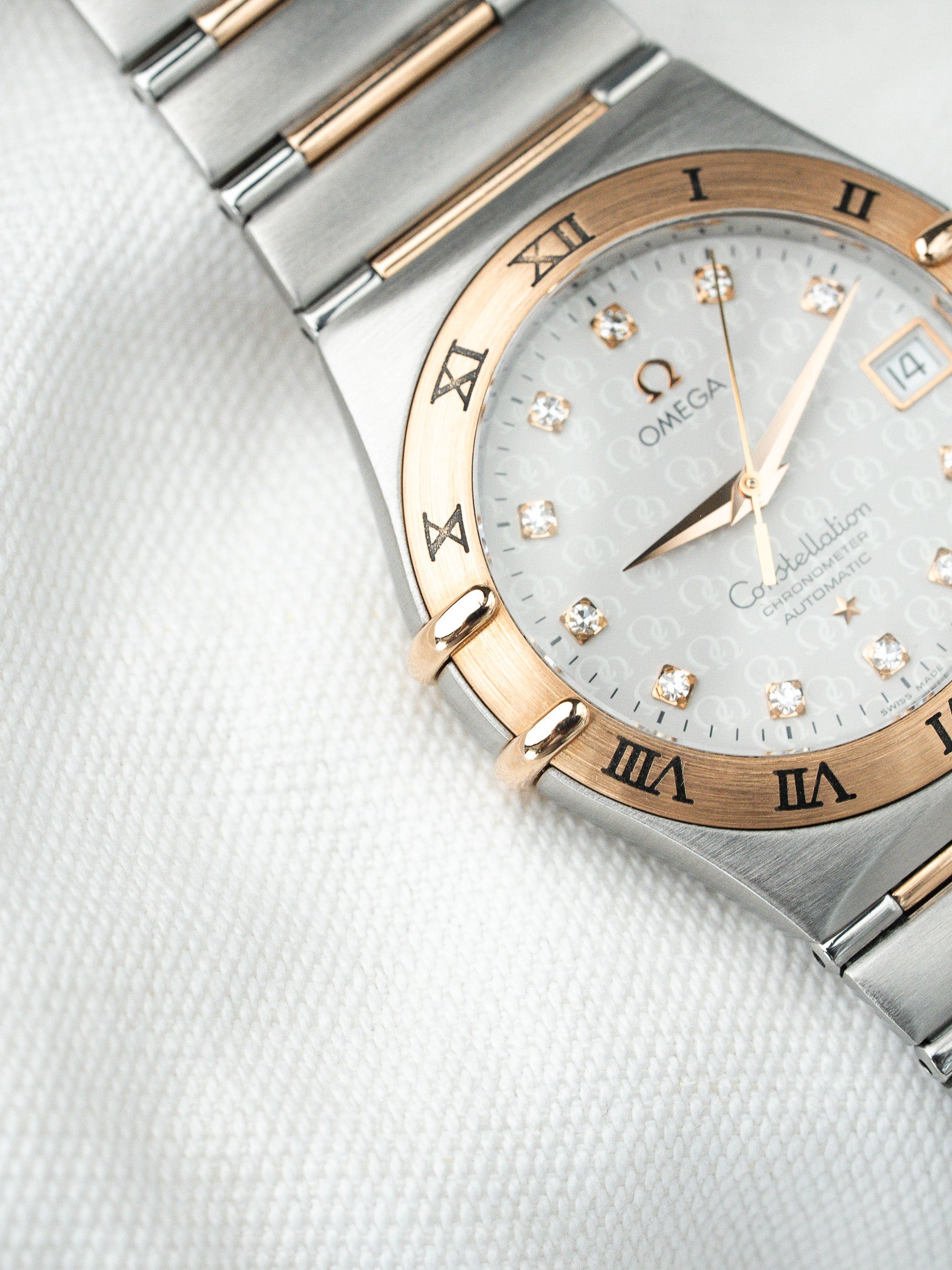 Omega Constellation 1304.35.00 Uhr aus Stahl und Roségold mit Diamanten — 50. Jubiläum (2002) 