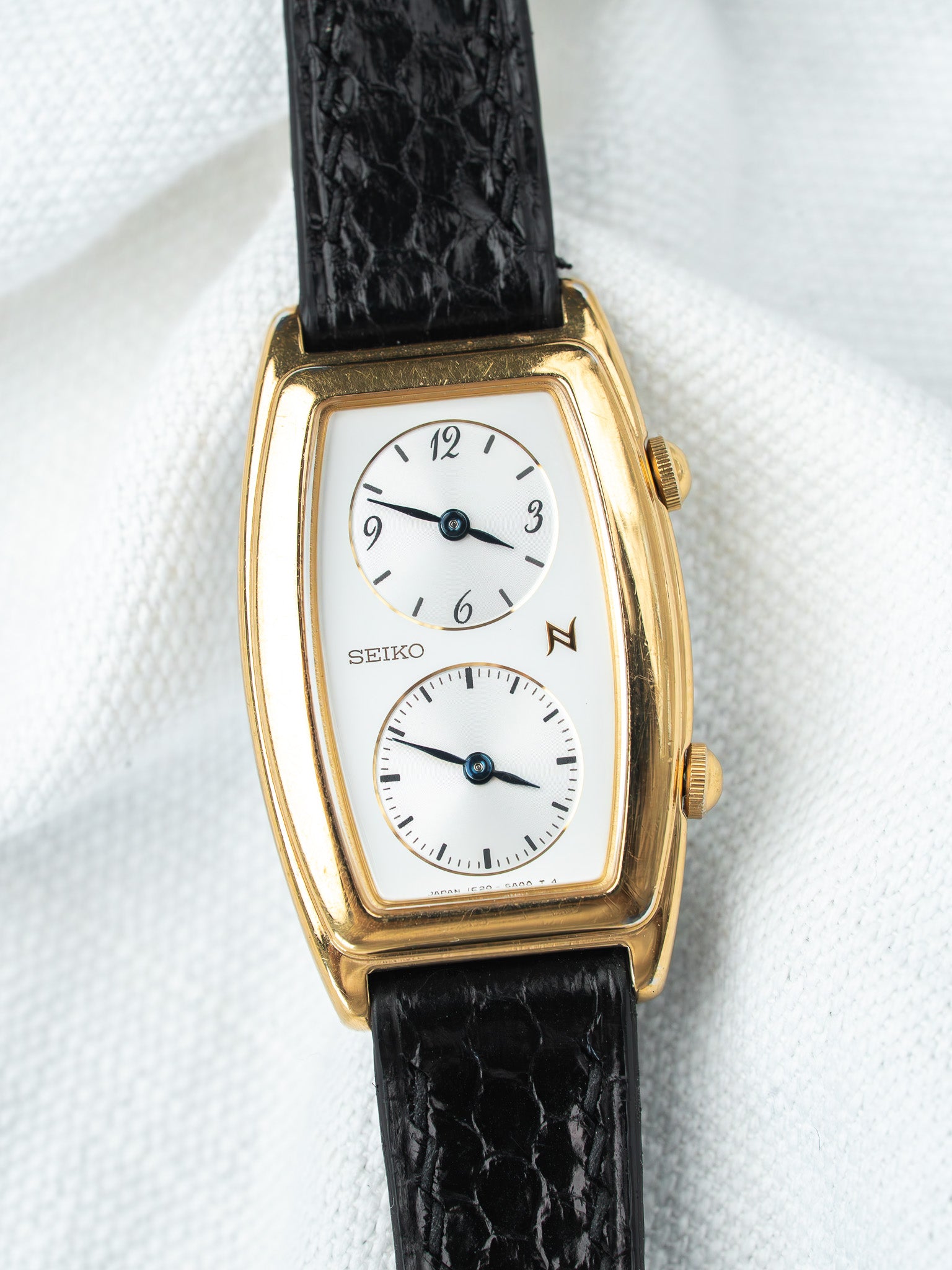 Montre Seiko Dual Time Vintage Or — Double Affichage Tonneau Cuir Noir (2005)