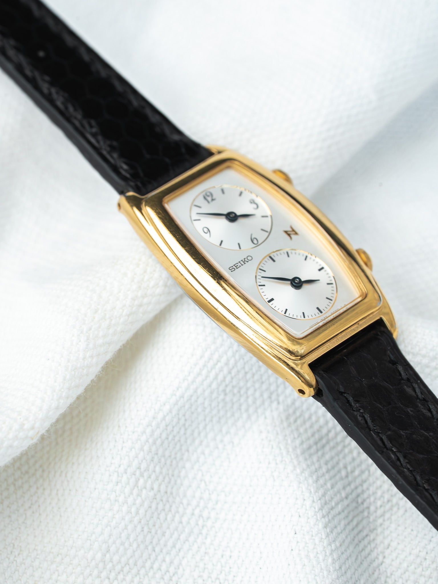 Montre Seiko Dual Time Vintage Or — Double Affichage Tonneau Cuir Noir (2005)