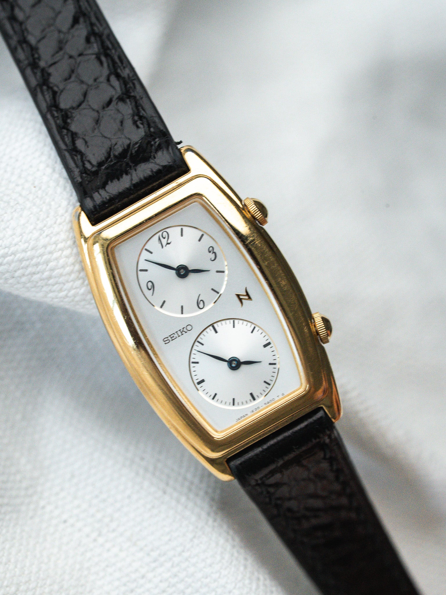 Montre Seiko Dual Time Vintage Or — Double Affichage Tonneau Cuir Noir (2005)