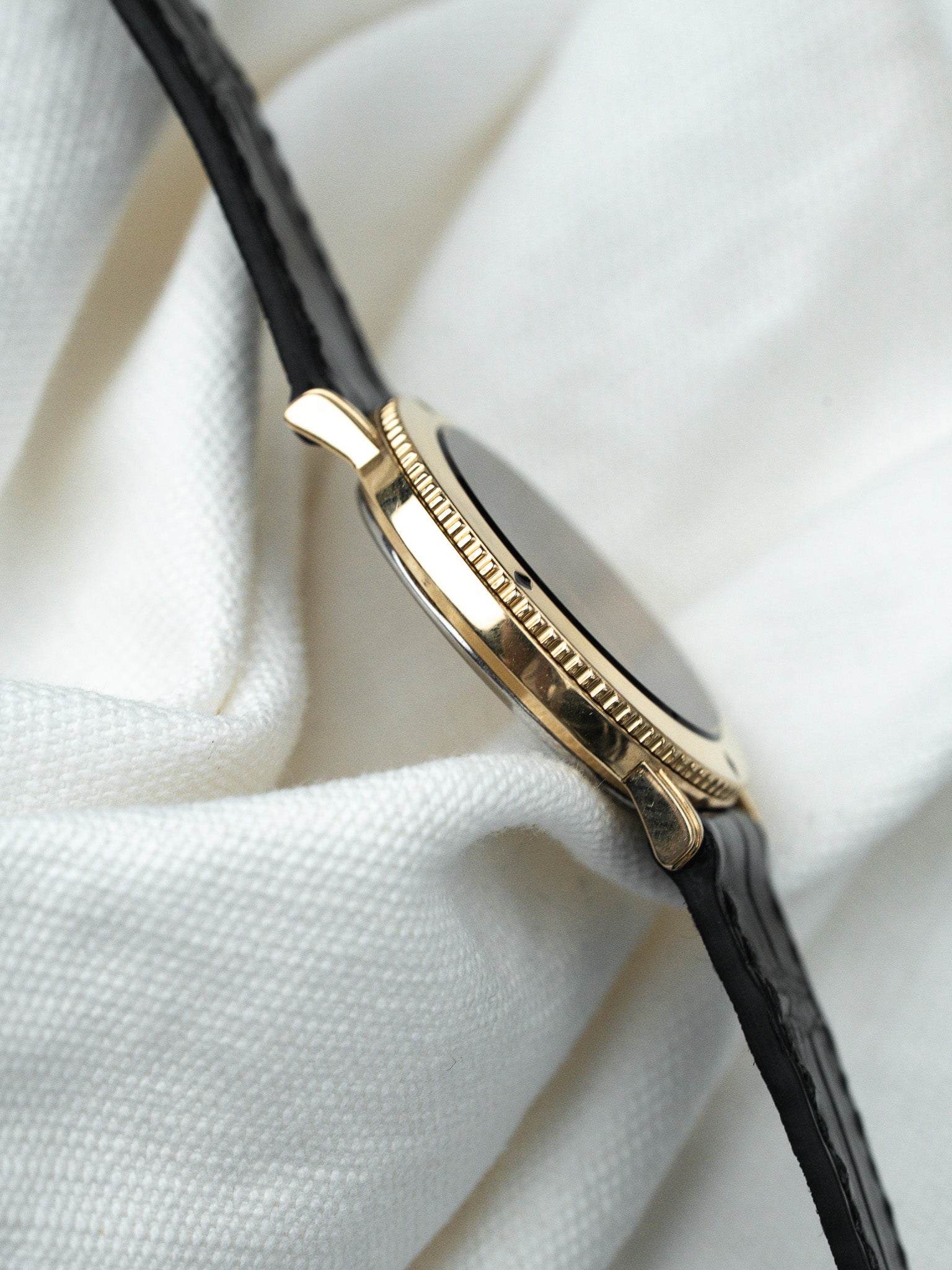 Vintage Seiko The Blackdiamond Collection Watch - Gold-Plated Concealed Dial (1999) 
