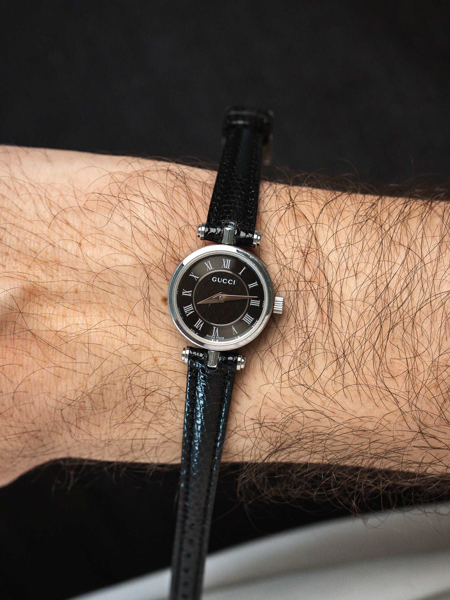 Montre Gucci Vintage (Années 2000) – Acier Cadran Noir