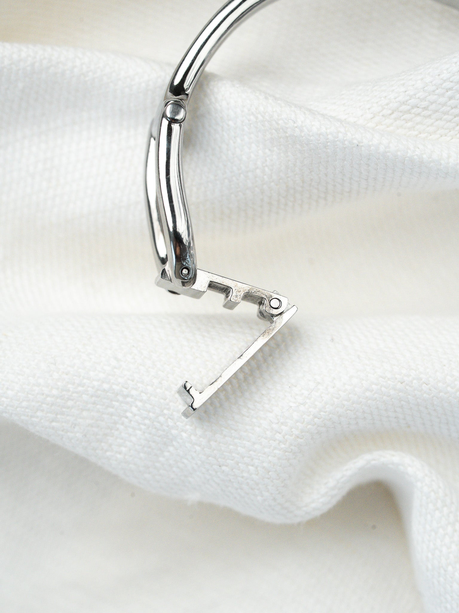 Gucci - Tank Bracciale rigido in acciaio Cadran in madreperla rosa chiaro - 1990s 