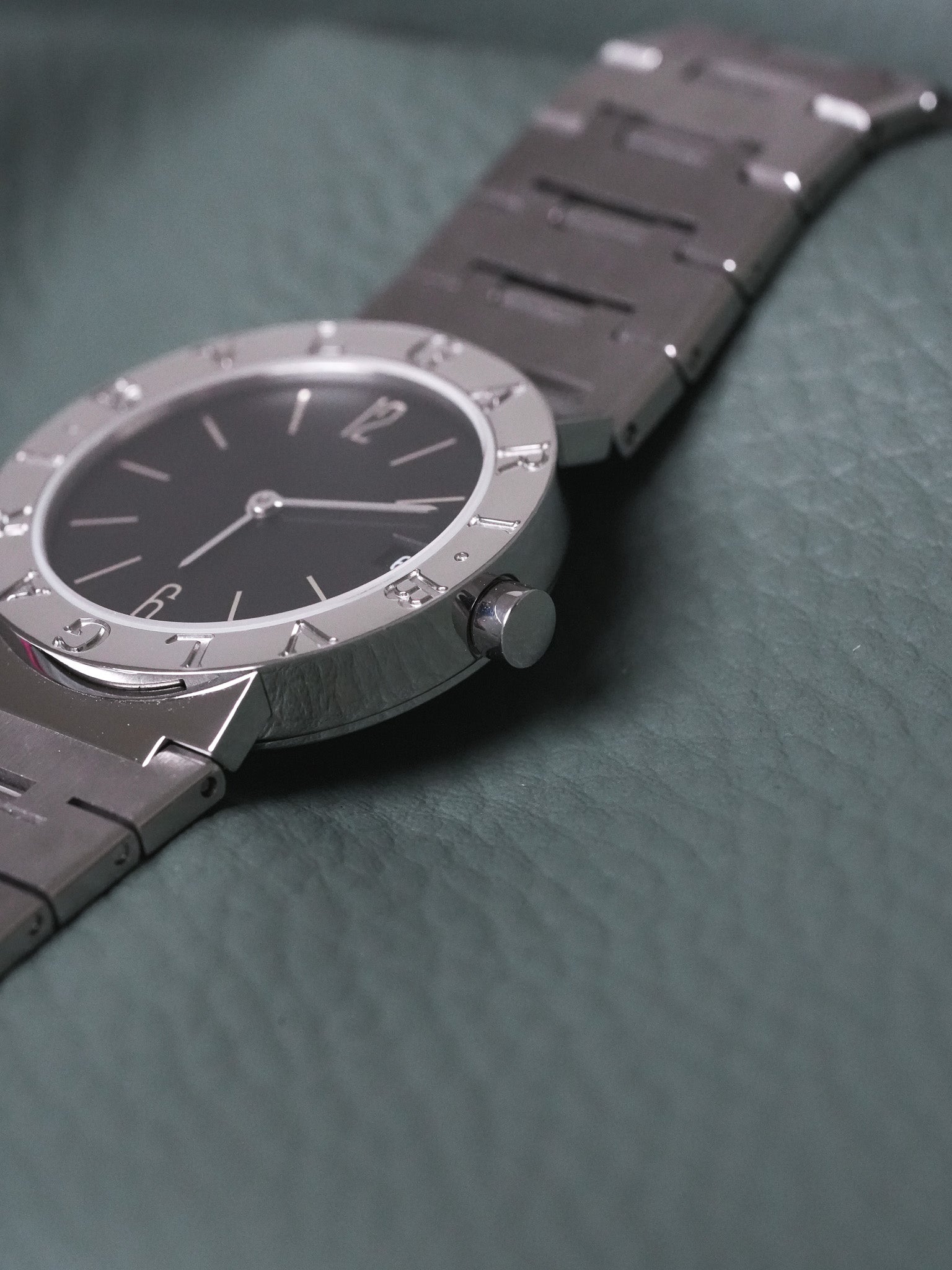 Bvlgari - BB30SS Steel Black Dial - 2000s 